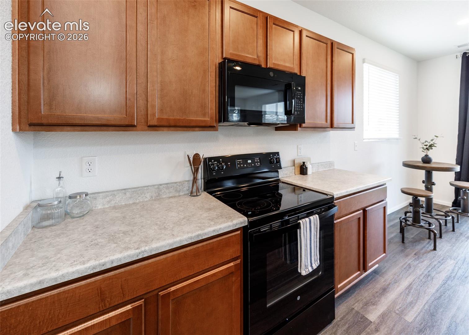 Listing photo 15 for 16462 Mountain Flax Drive