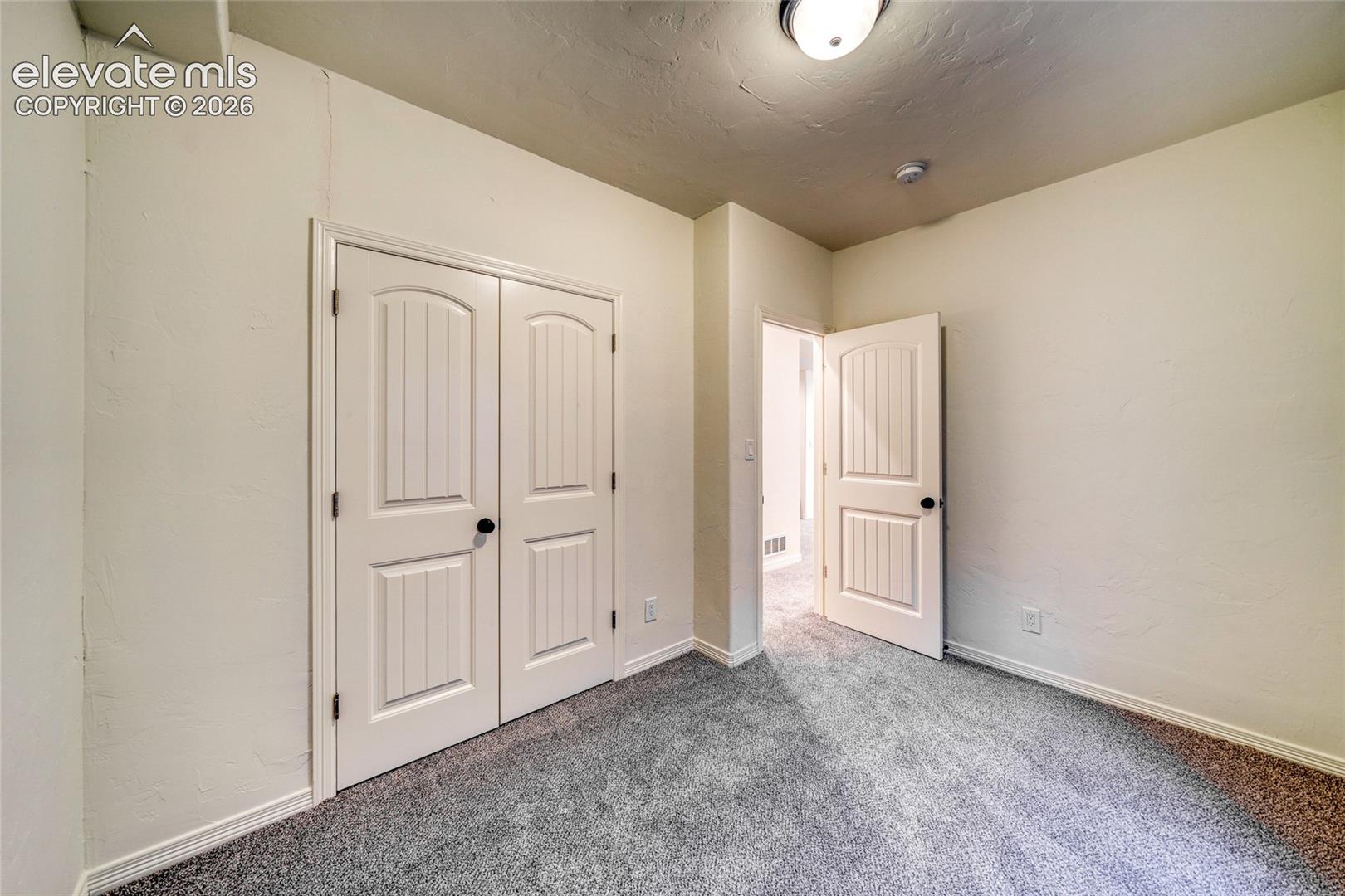 Listing photo 42 for 1130 Spectrum Loop