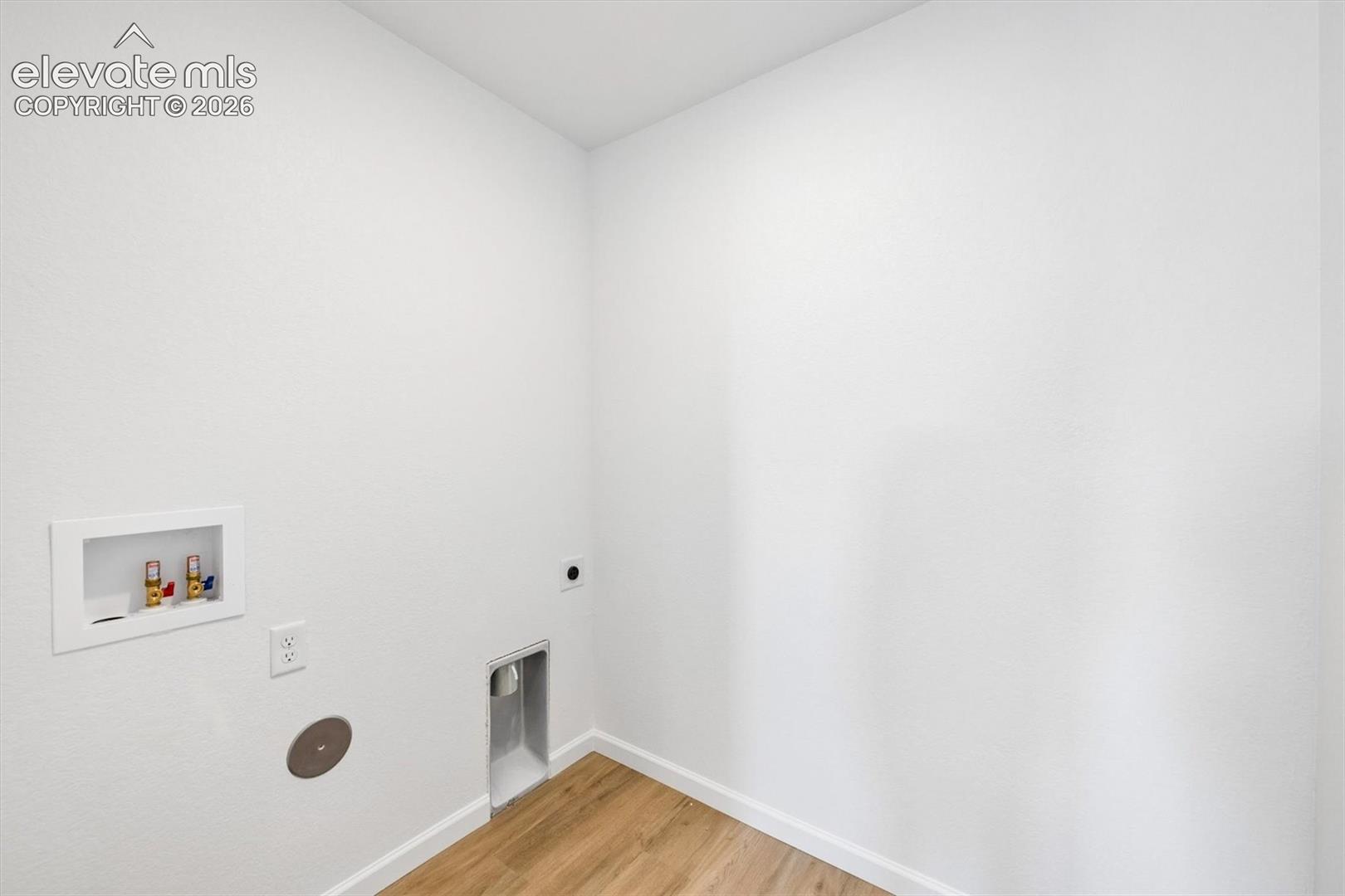 Listing photo 15 for 3422 Bella Notte Drive