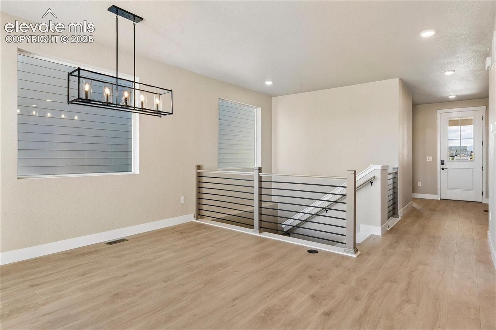 Listing photo 4 for 7899 Grey Bark Way