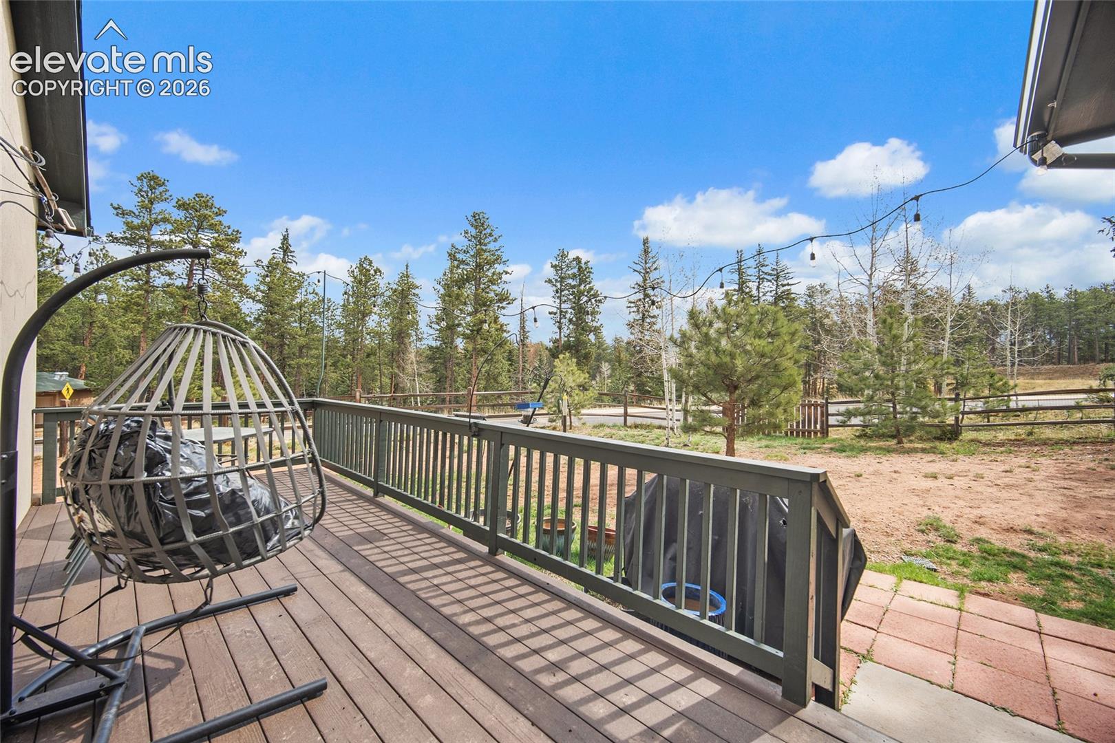 Listing photo 13 for 1101 Ptarmigan Drive