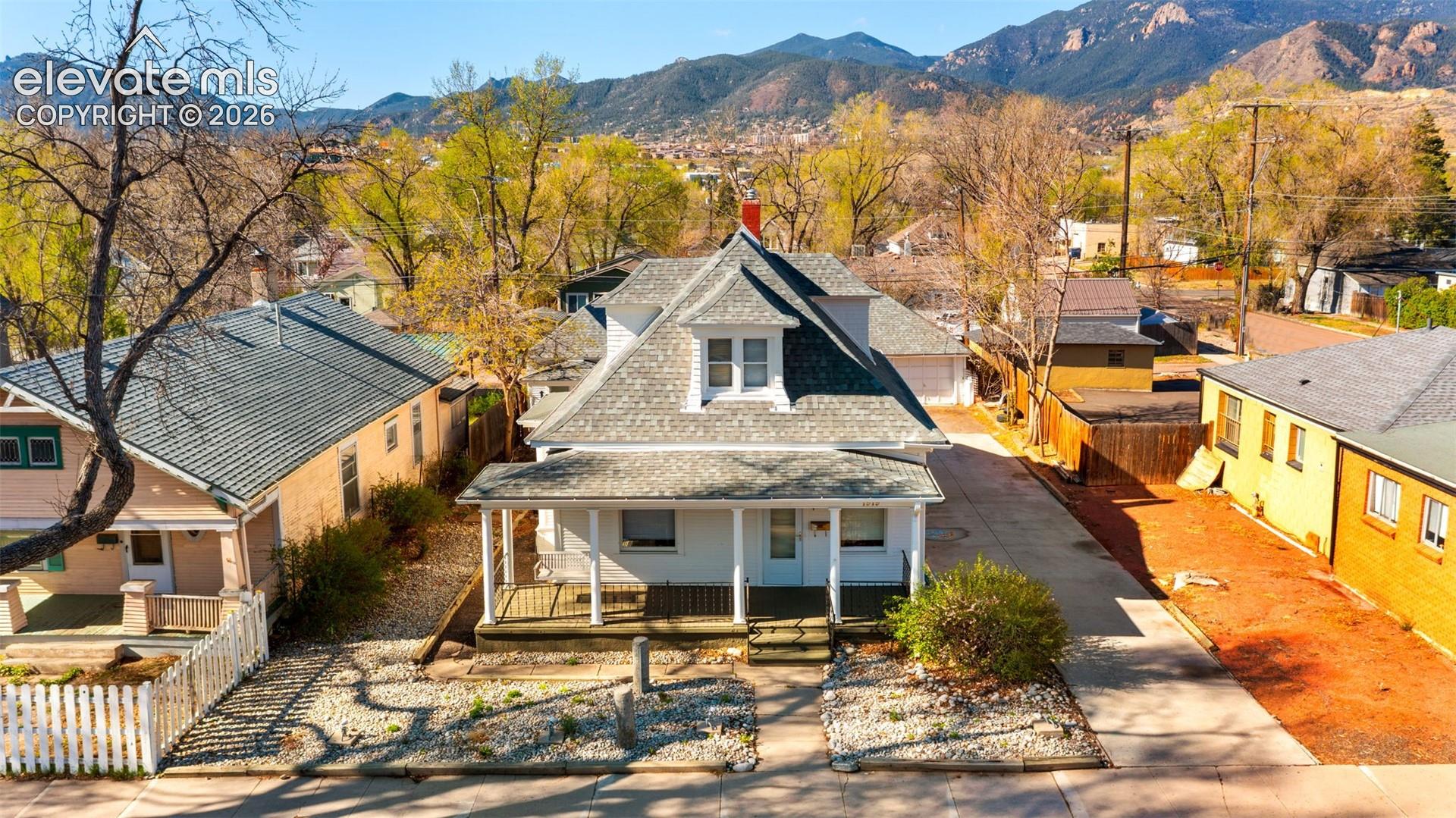 Listing photo 9 for 1919 W Colorado Avenue