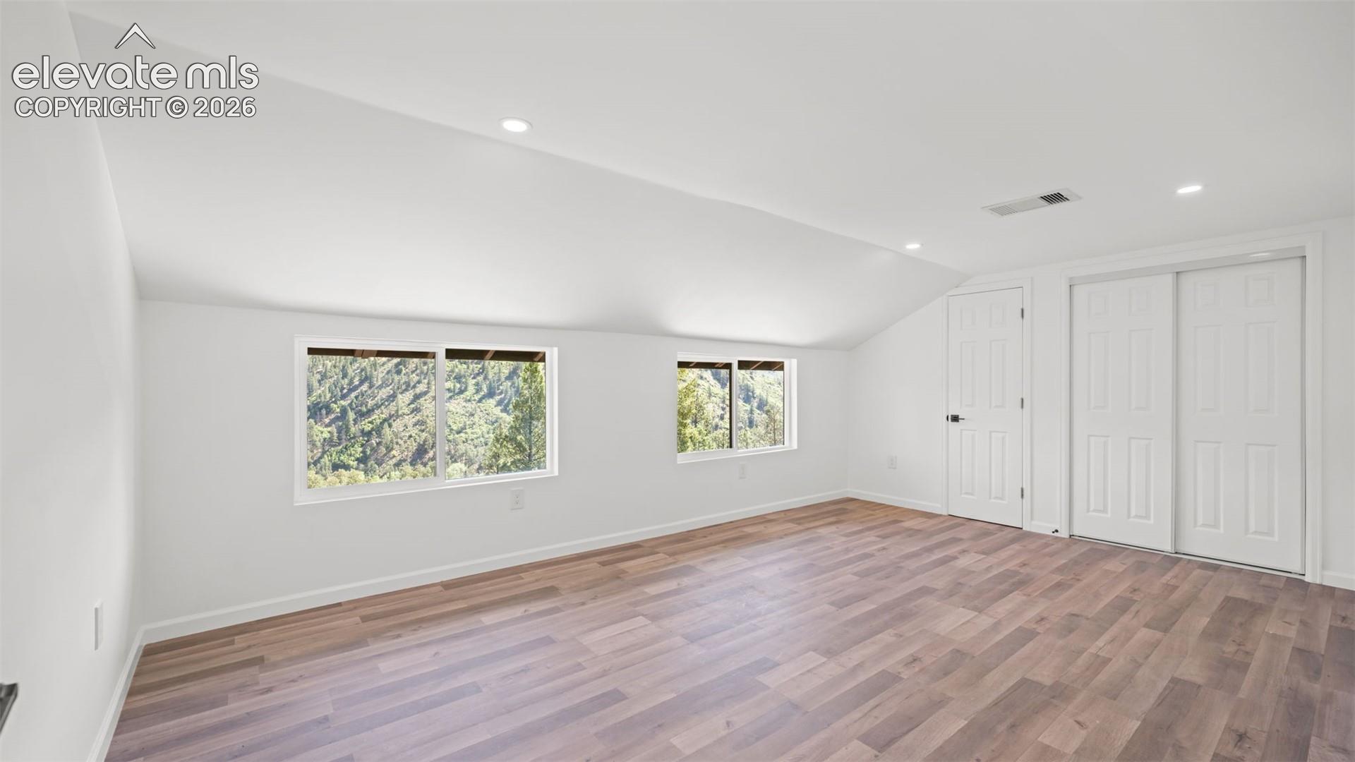 6645 Grant Street, photo 28