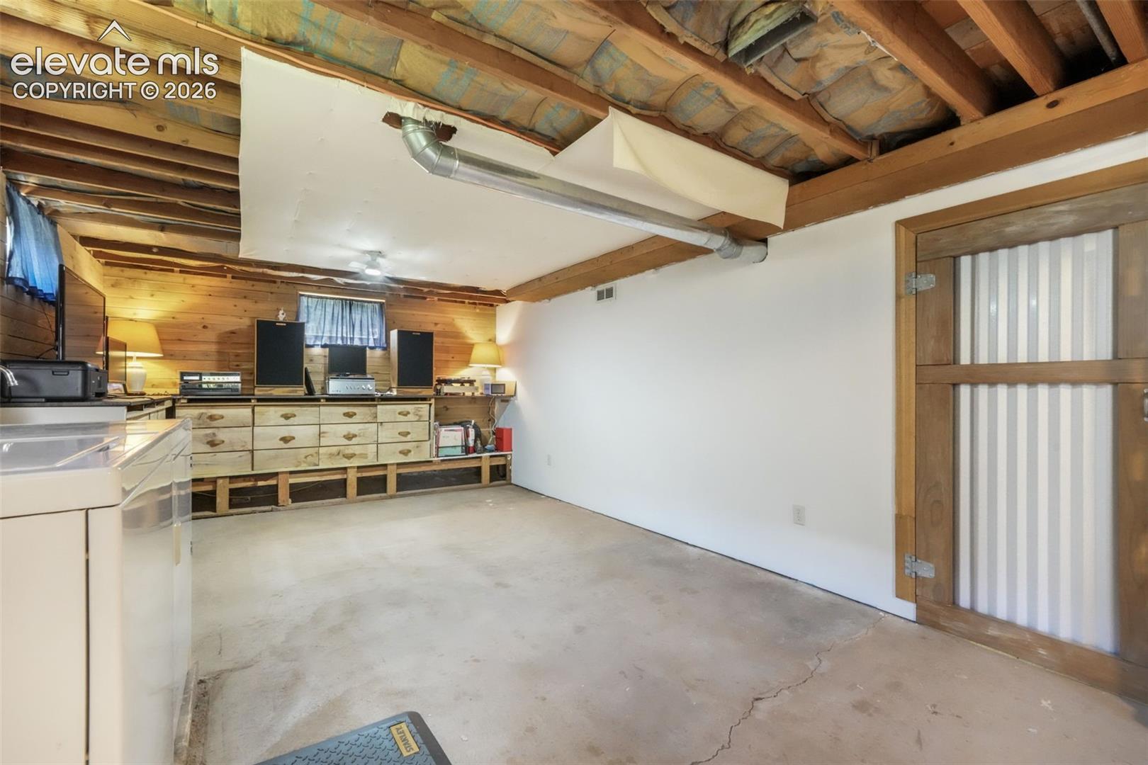 Listing photo 39 for 3326 W Kiowa Street