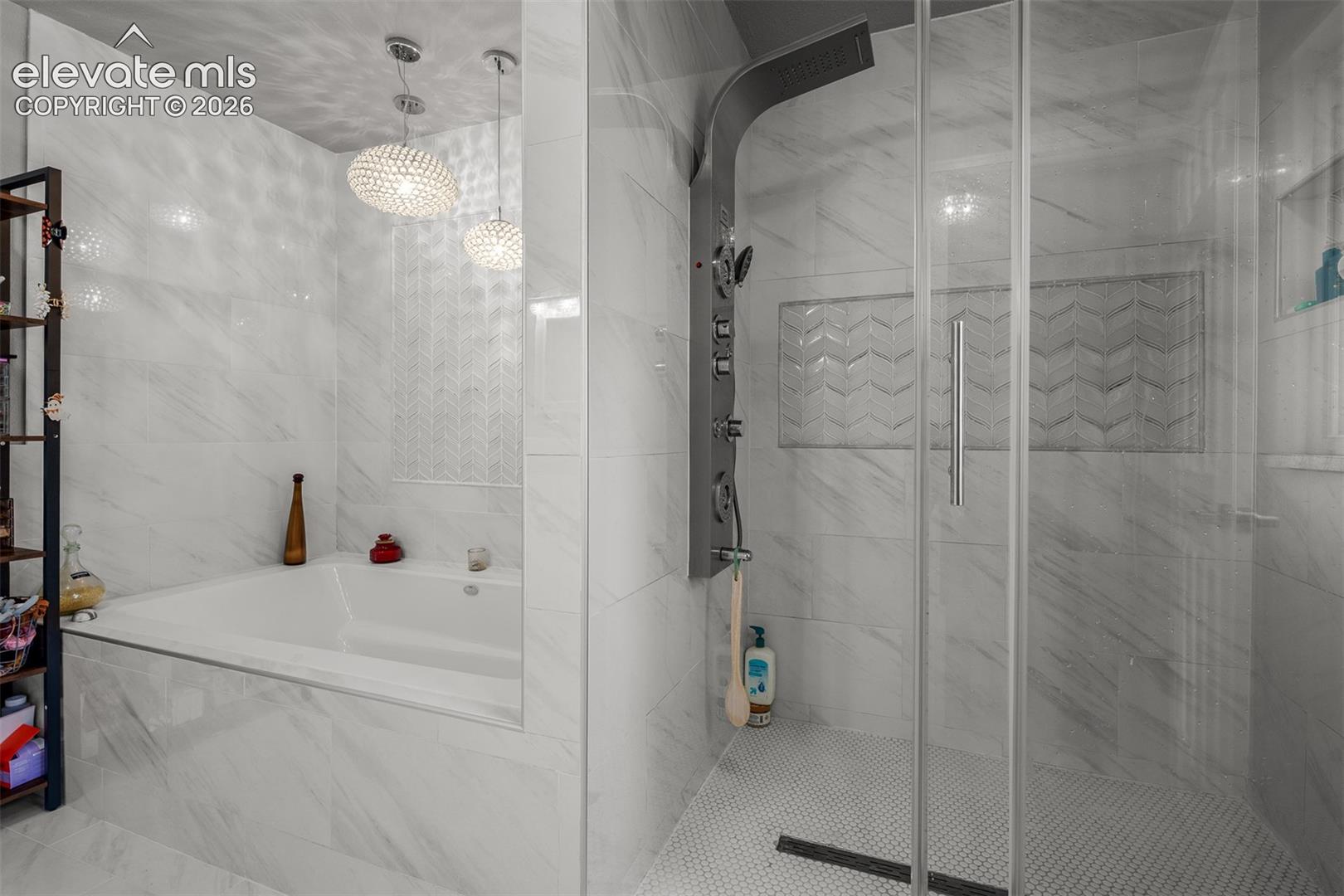 Listing photo 19 for 5119 Constitution Avenue