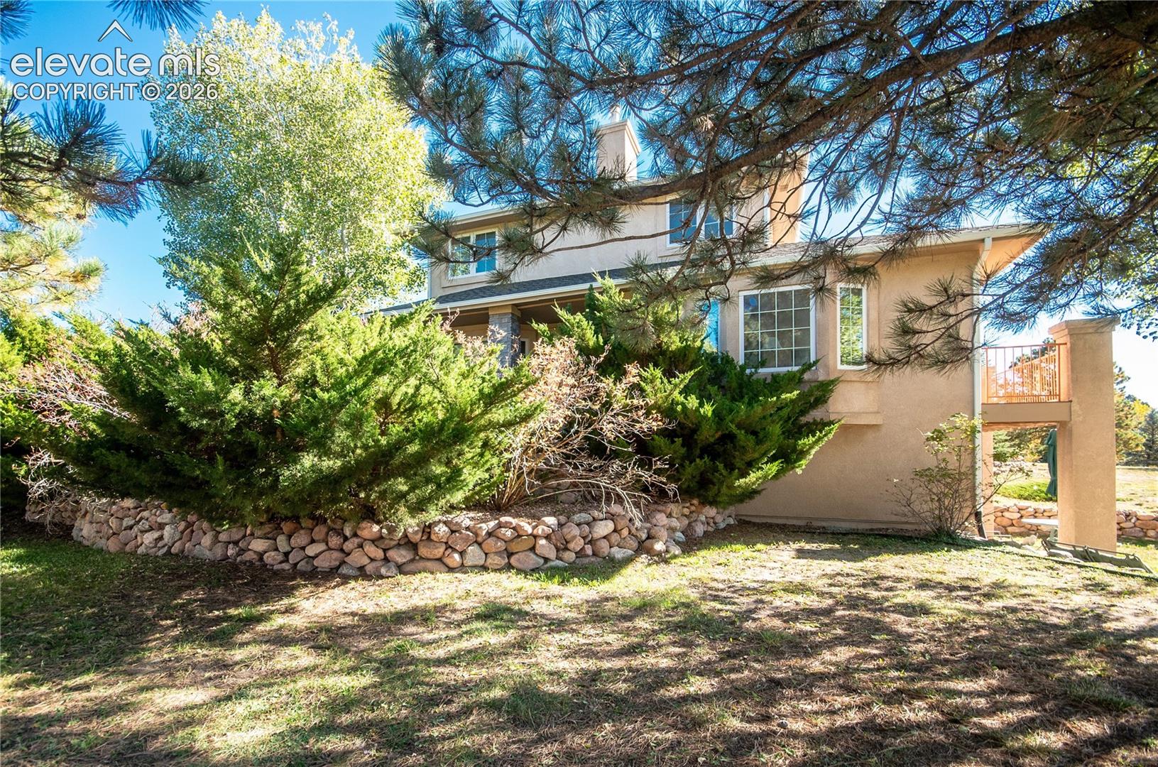 Listing photo 44 for 19558 Fox Trail Way