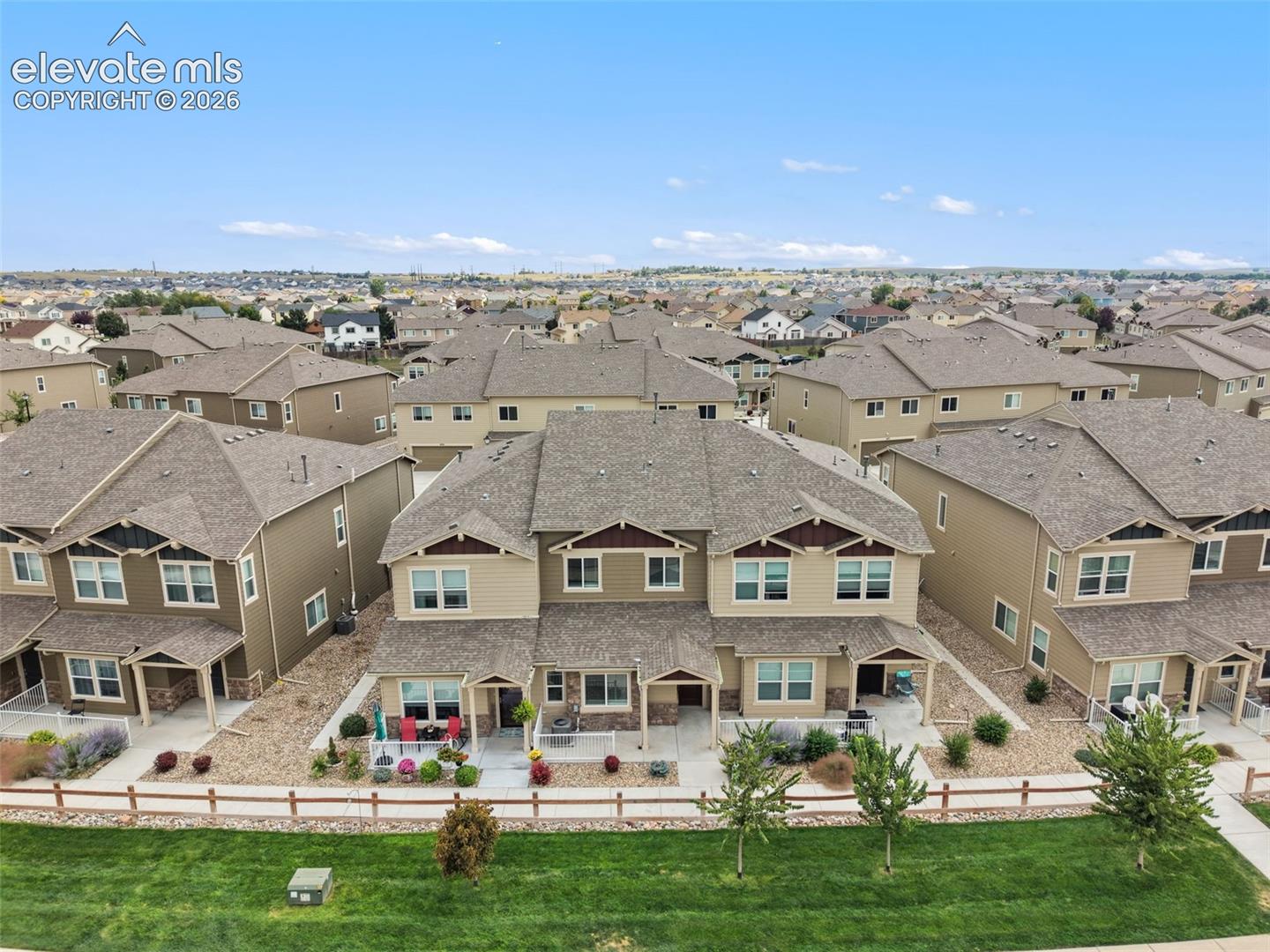 Listing photo 2 for 6181 Old Glory Drive