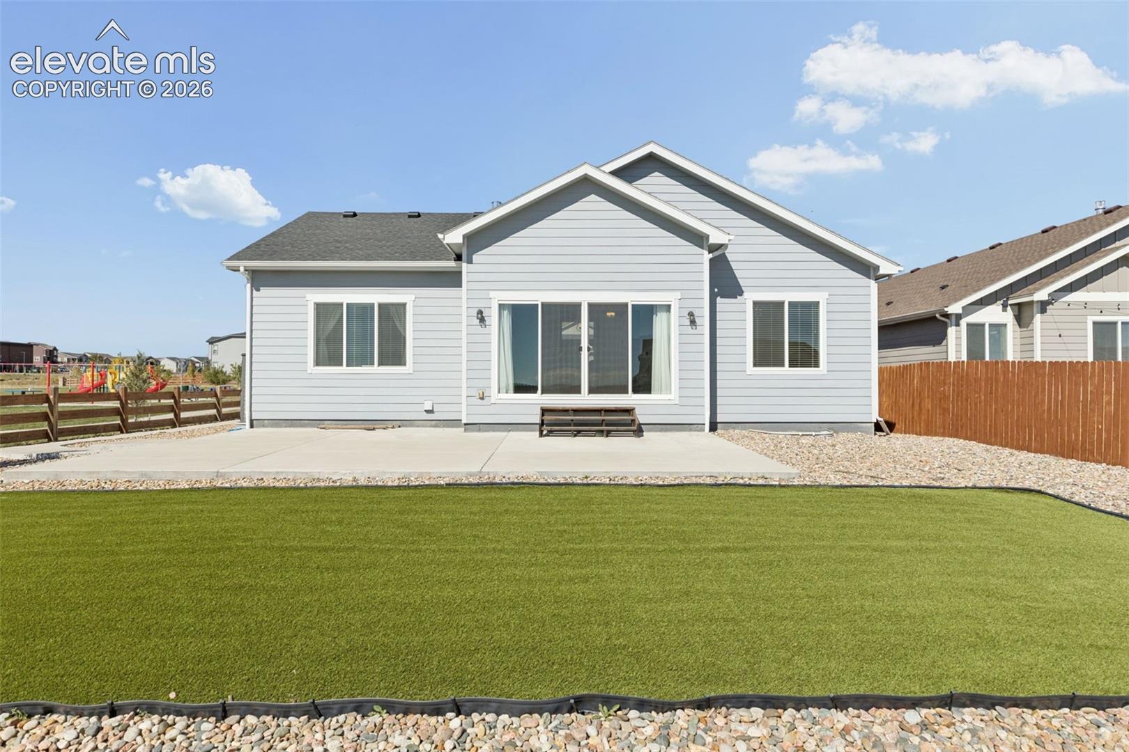 Listing photo 28 for 13107 Parkland Drive