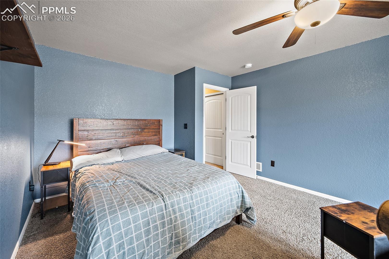 7617 Black Spruce Heights, photo 18