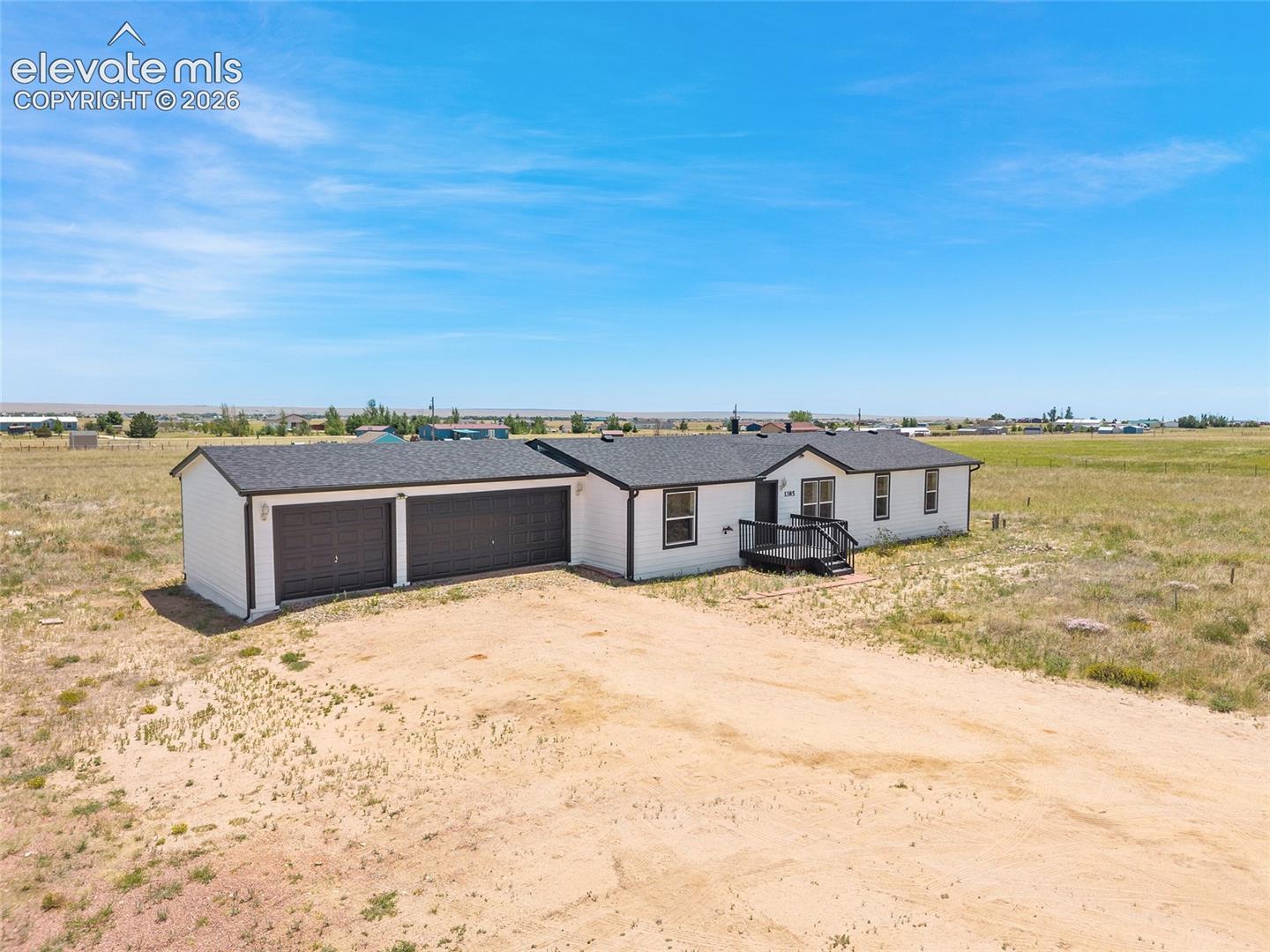 Listing photo 6 for 1385 Antelope Drive
