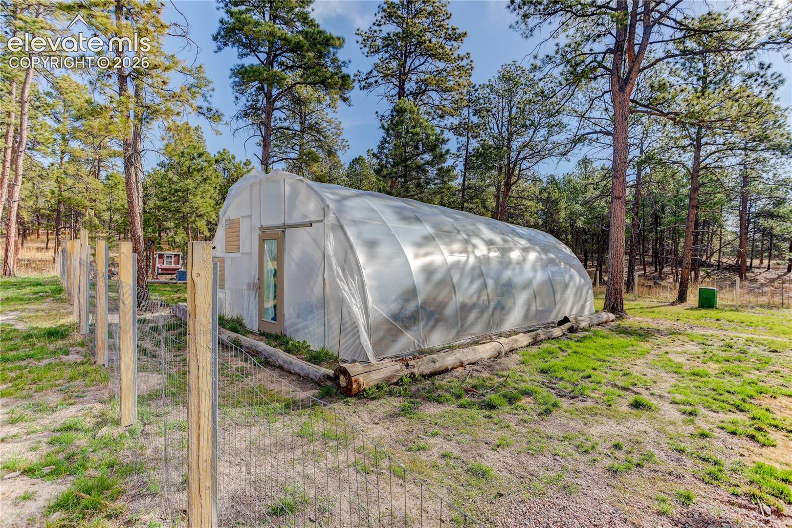 Listing photo 28 for 9920 Hodgen Road