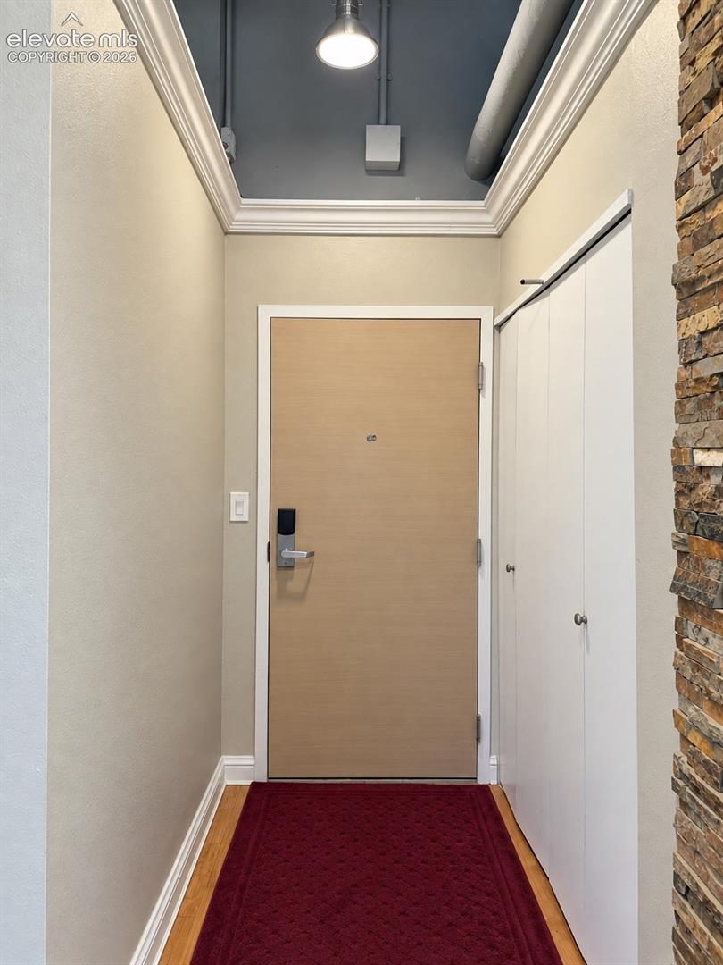 Listing photo 4 for 1625 Larimer Street 3202
