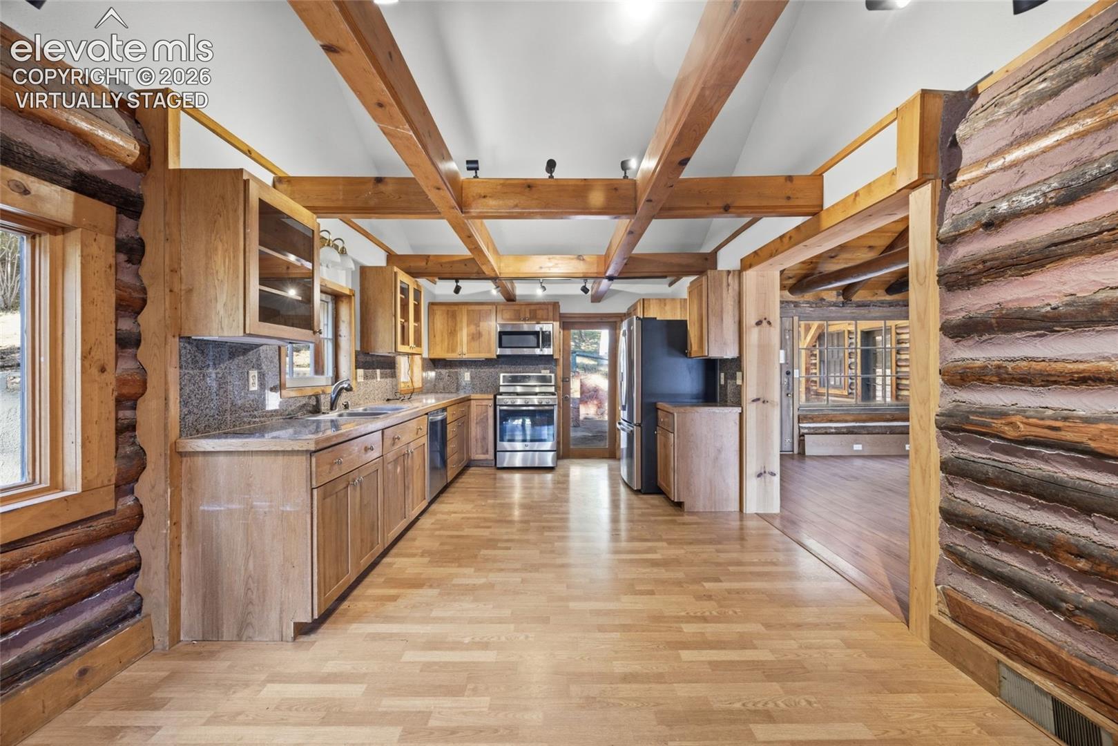 Listing photo 2 for 9795 Mountain Road