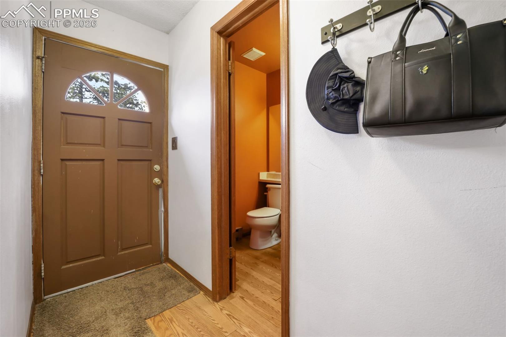 Listing photo 3 for 554 Manor Court C