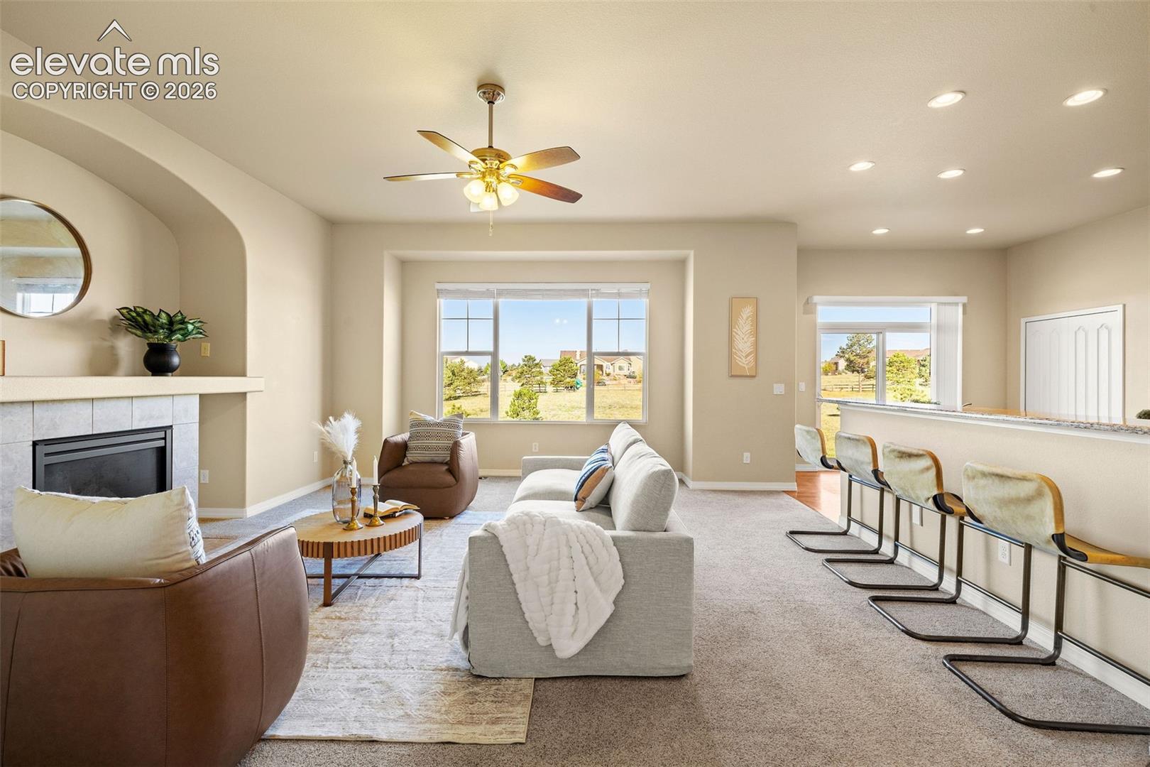 Listing photo 7 for 11386 San Luis Peak Way