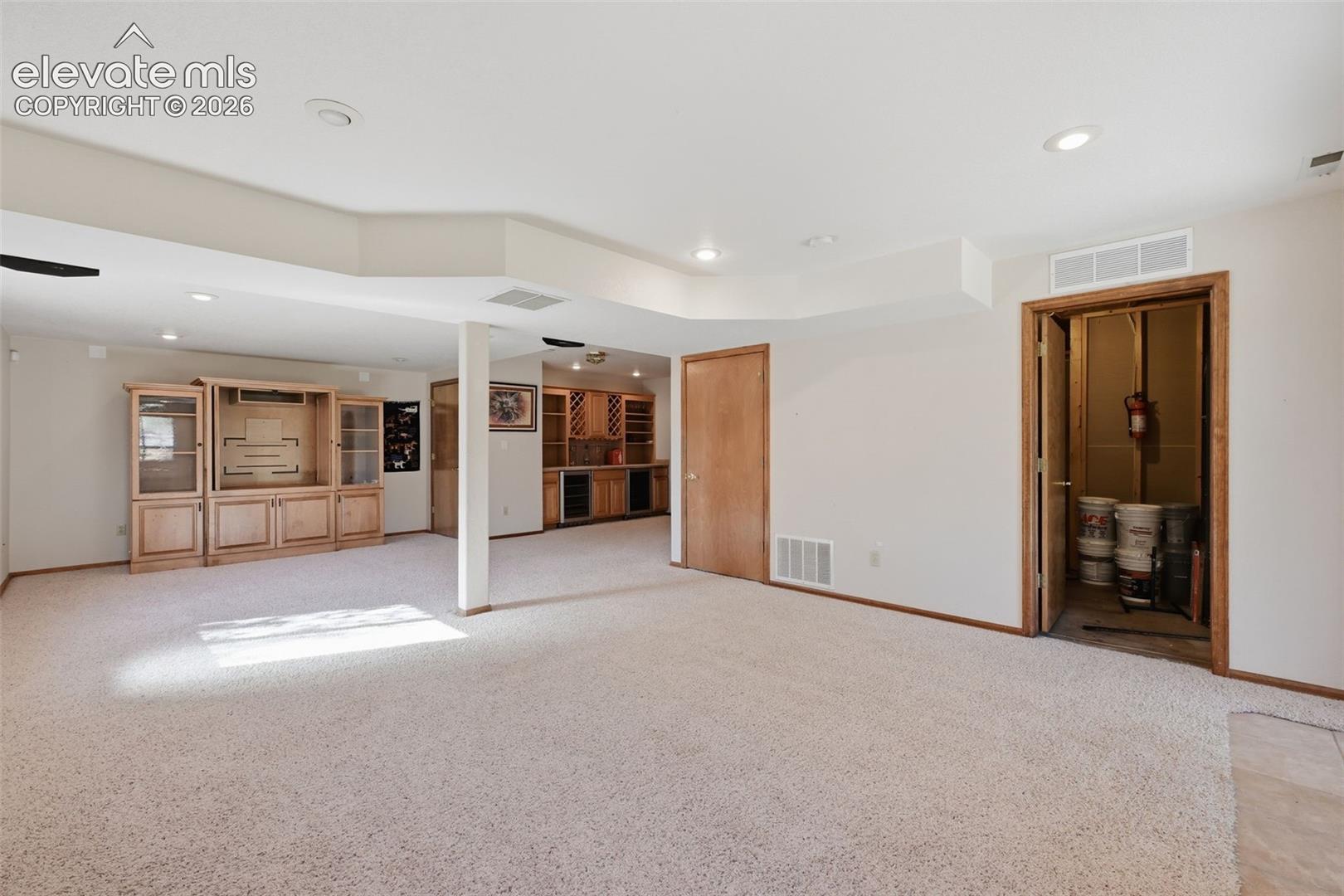 2040 Wickes Road, photo 39