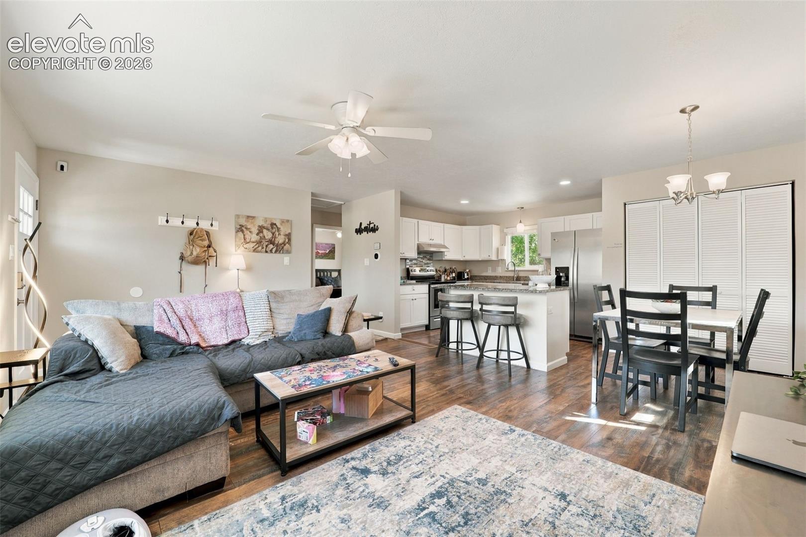 Listing photo 18 for 215 N 14th Street