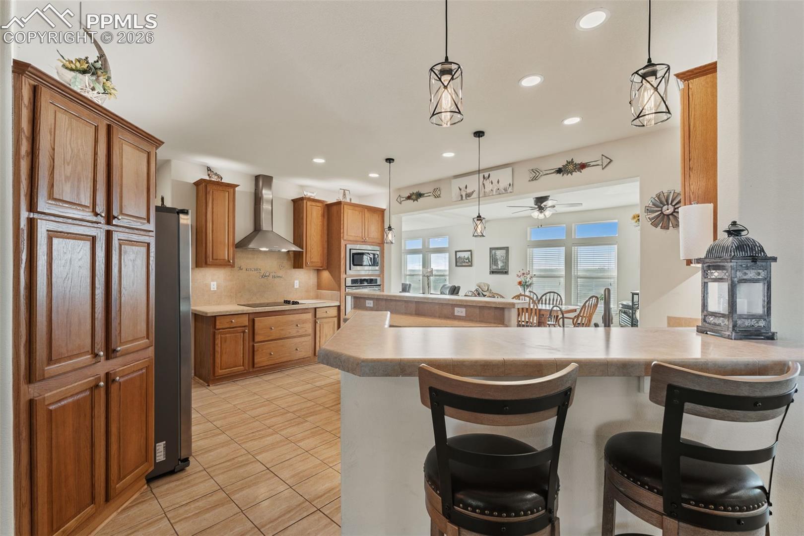 Listing photo 12 for 9785 N Rush Road