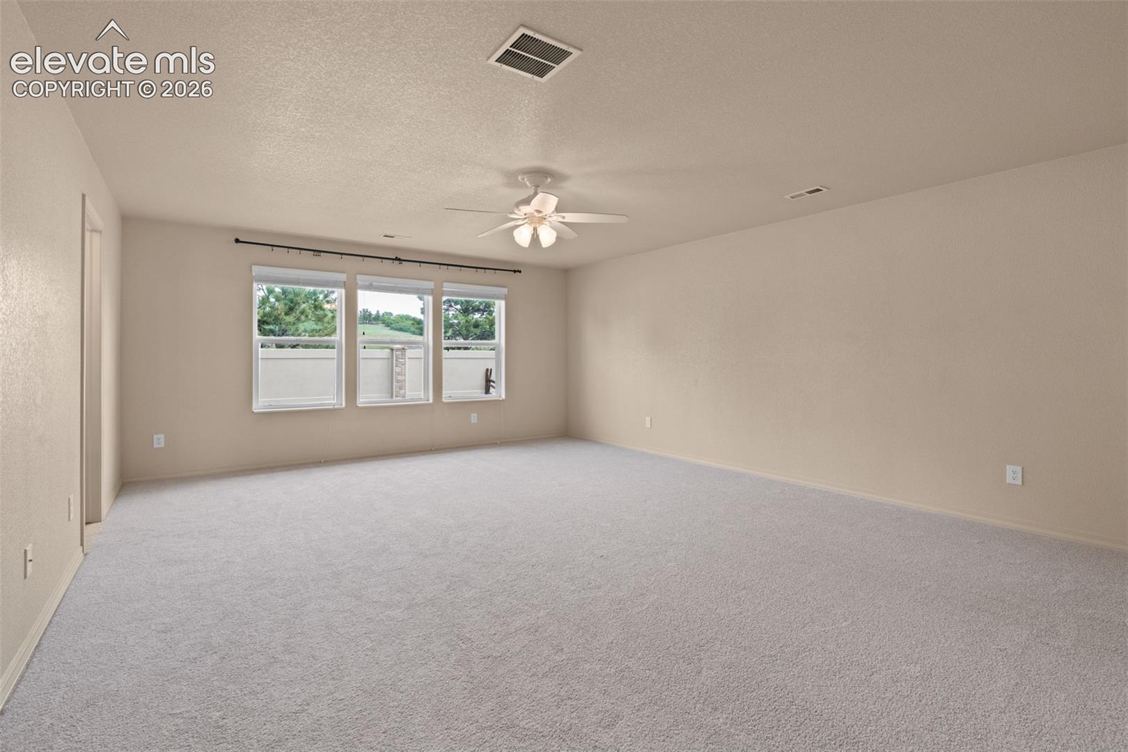 Listing photo 17 for 1295 Diamond Rim Drive