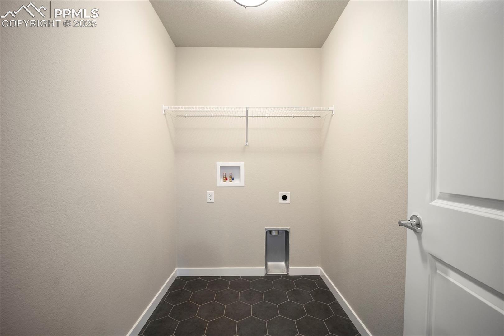 9258 Kurie Mine Lane, photo 24