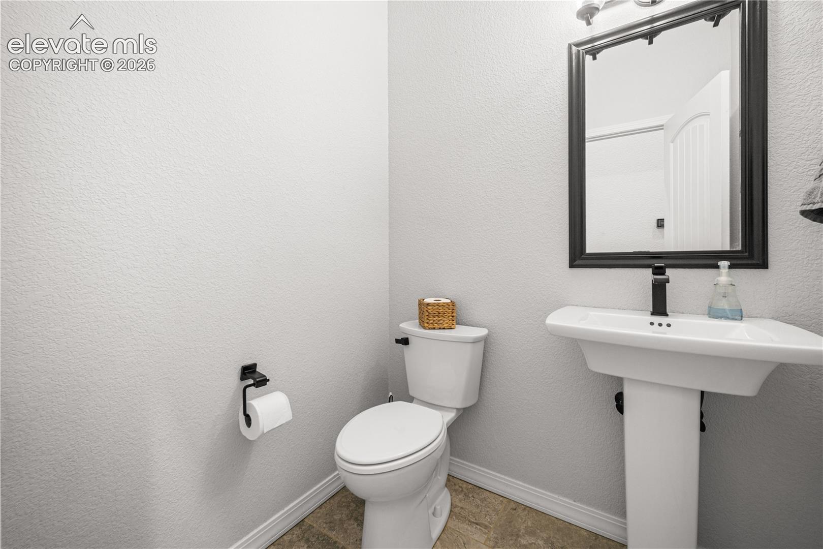 Listing photo 23 for 1075 Peaceful Court