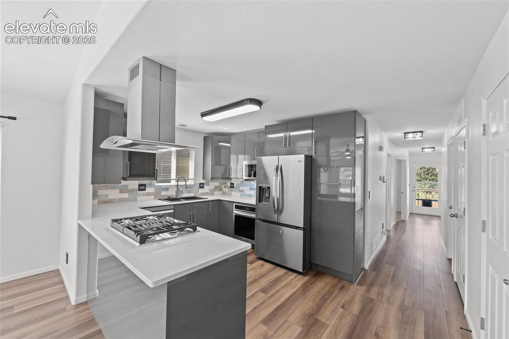 Listing photo 8 for 11095 Falling Star Road