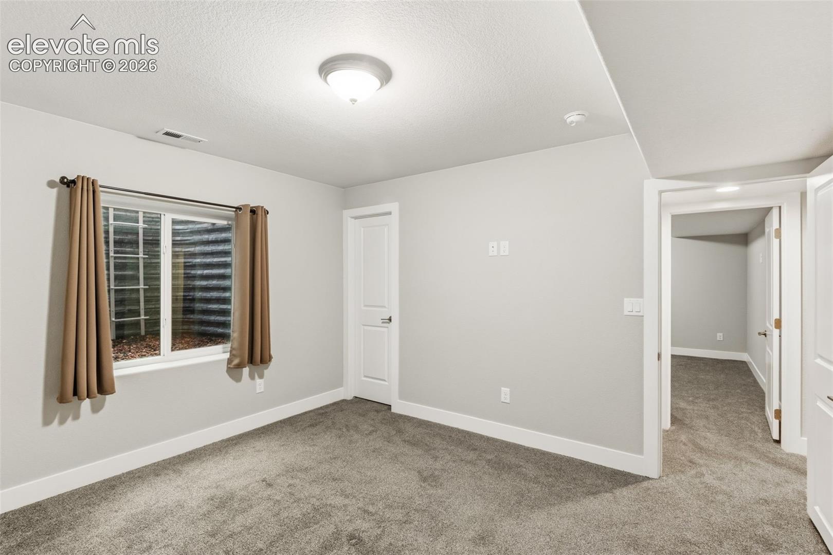 Listing photo 32 for 9833 Marble Canyon Way