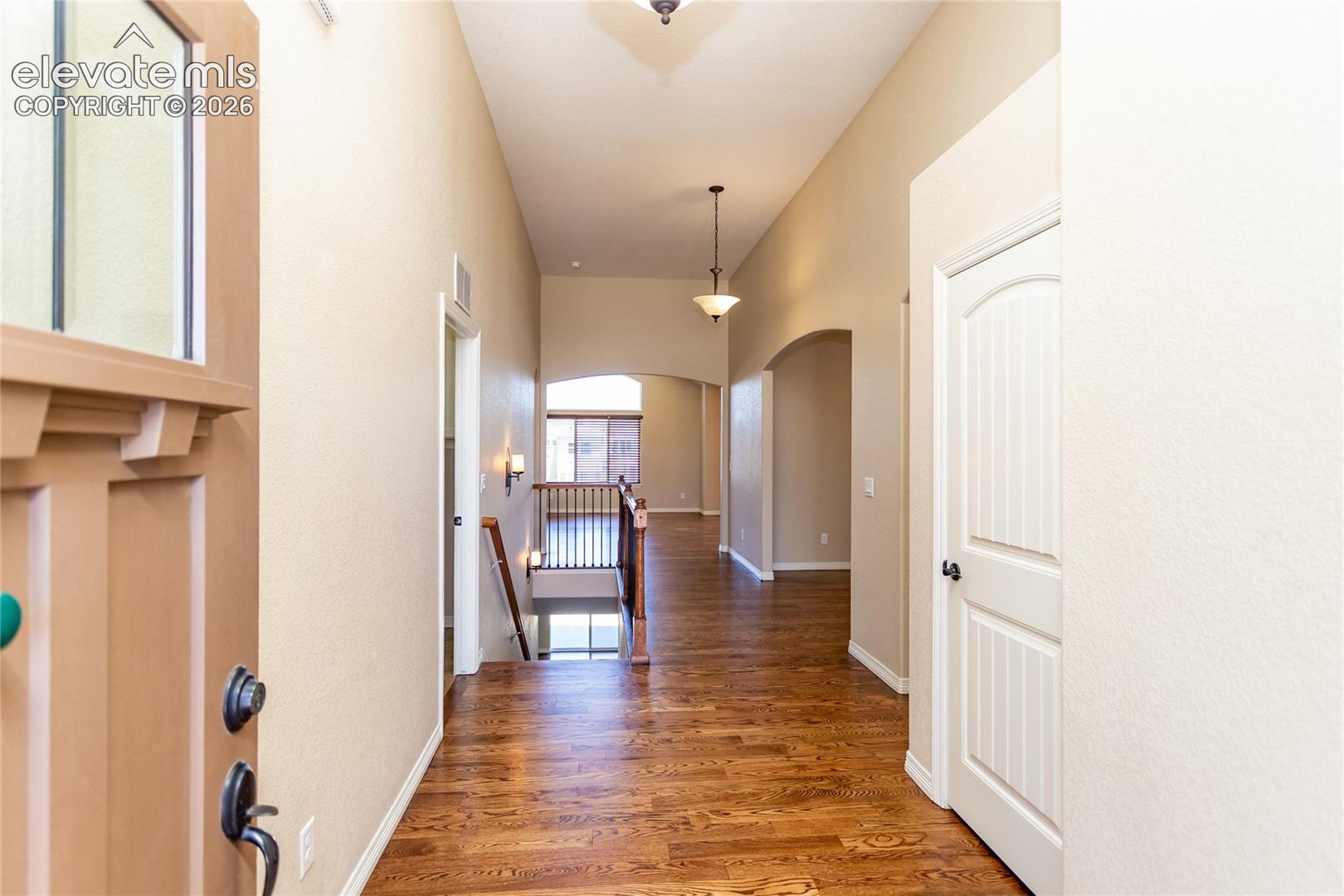 Listing photo 5 for 12752 Mt Oxford Place