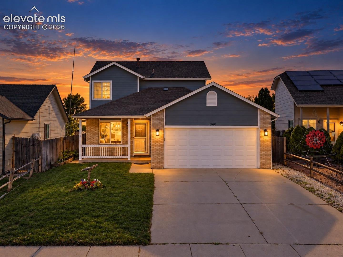 Listing photo 3 for 1040 Red Brooke Drive