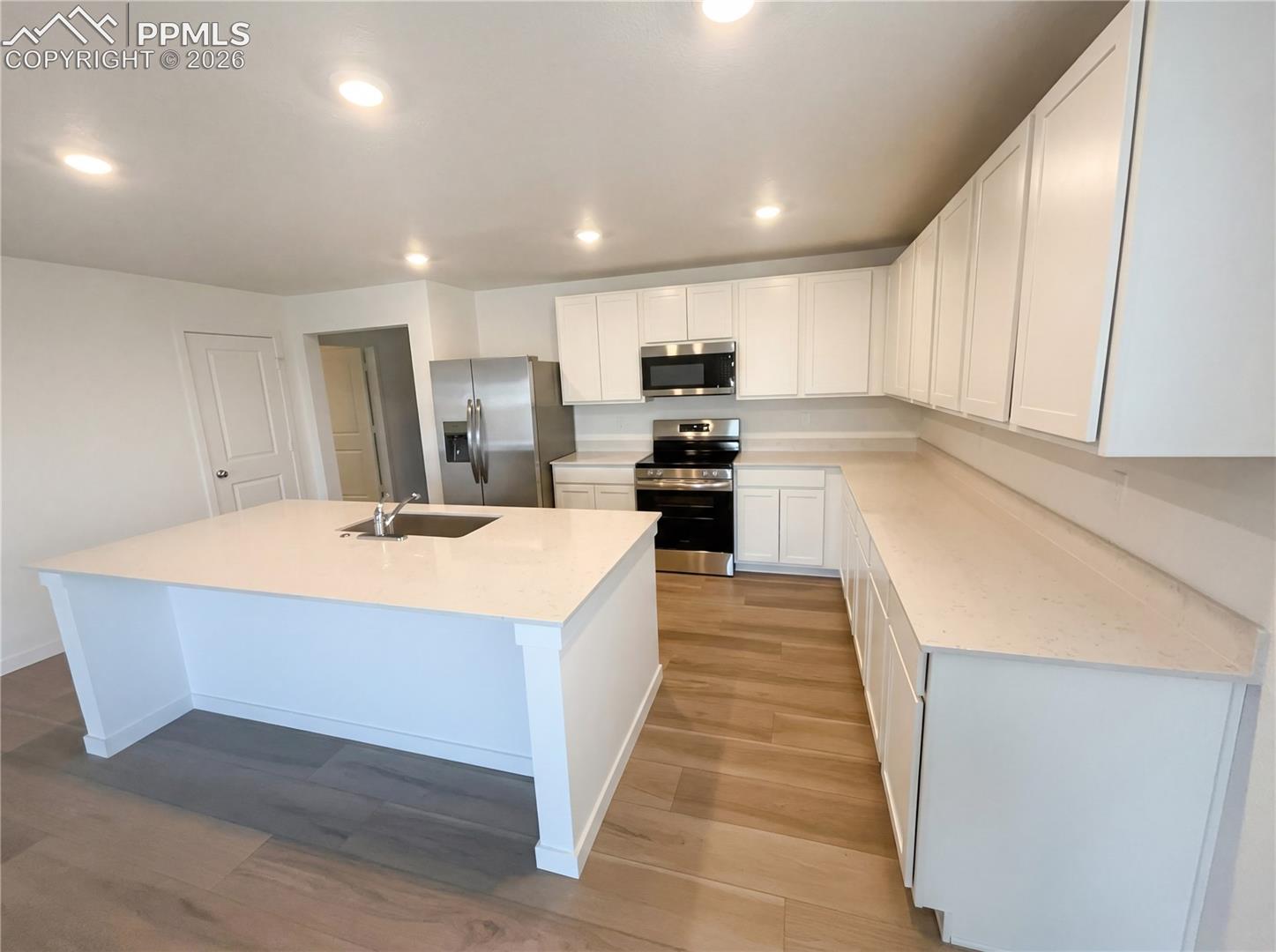 Listing photo 2 for 7794 Desert Wrangler Drive