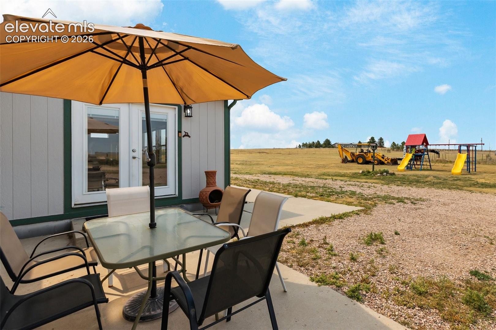 Listing photo 9 for 1350 S Calhan Highway