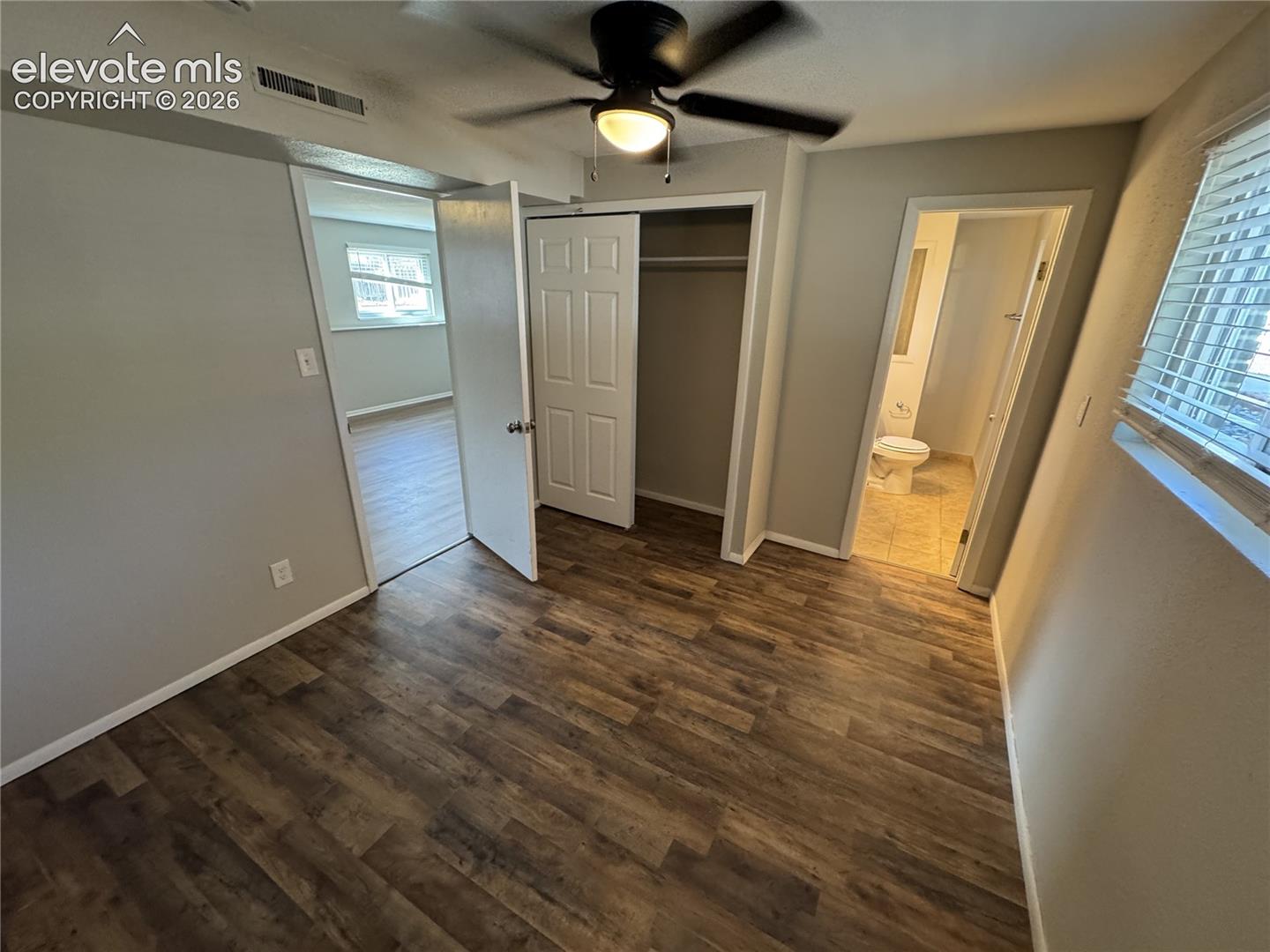Listing photo 10 for 670 Calle Entrada NA