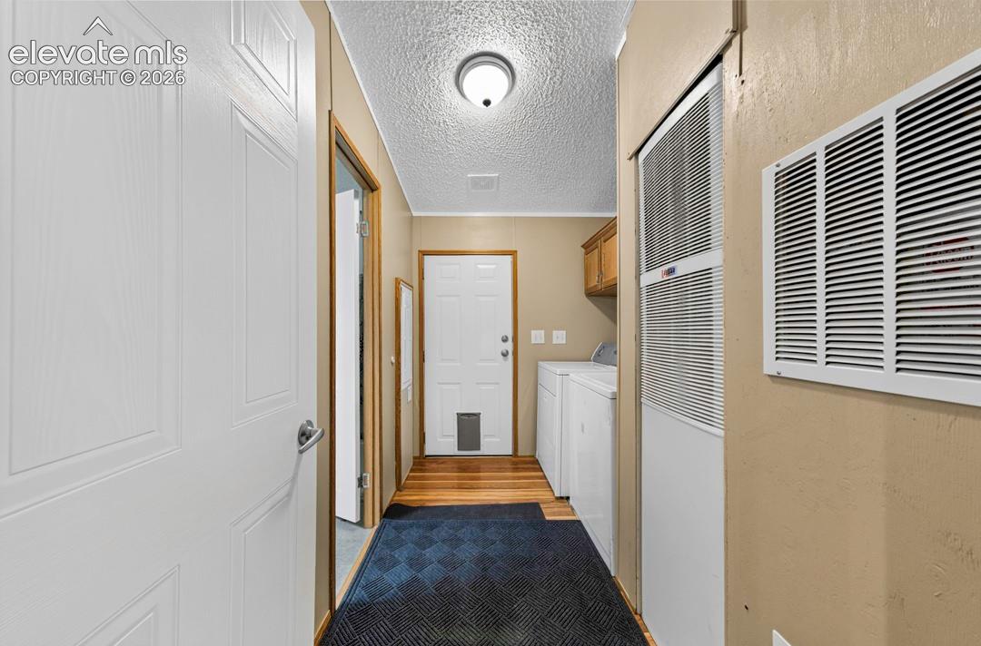 Listing photo 28 for 755 High Prairie Point
