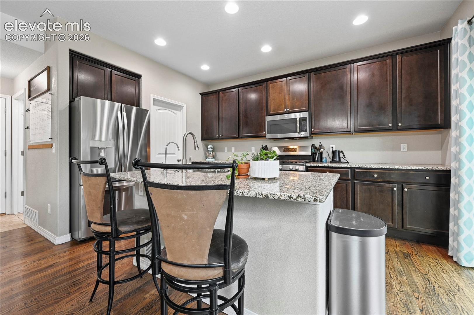 Listing photo 15 for 10637 Echo Canyon Drive