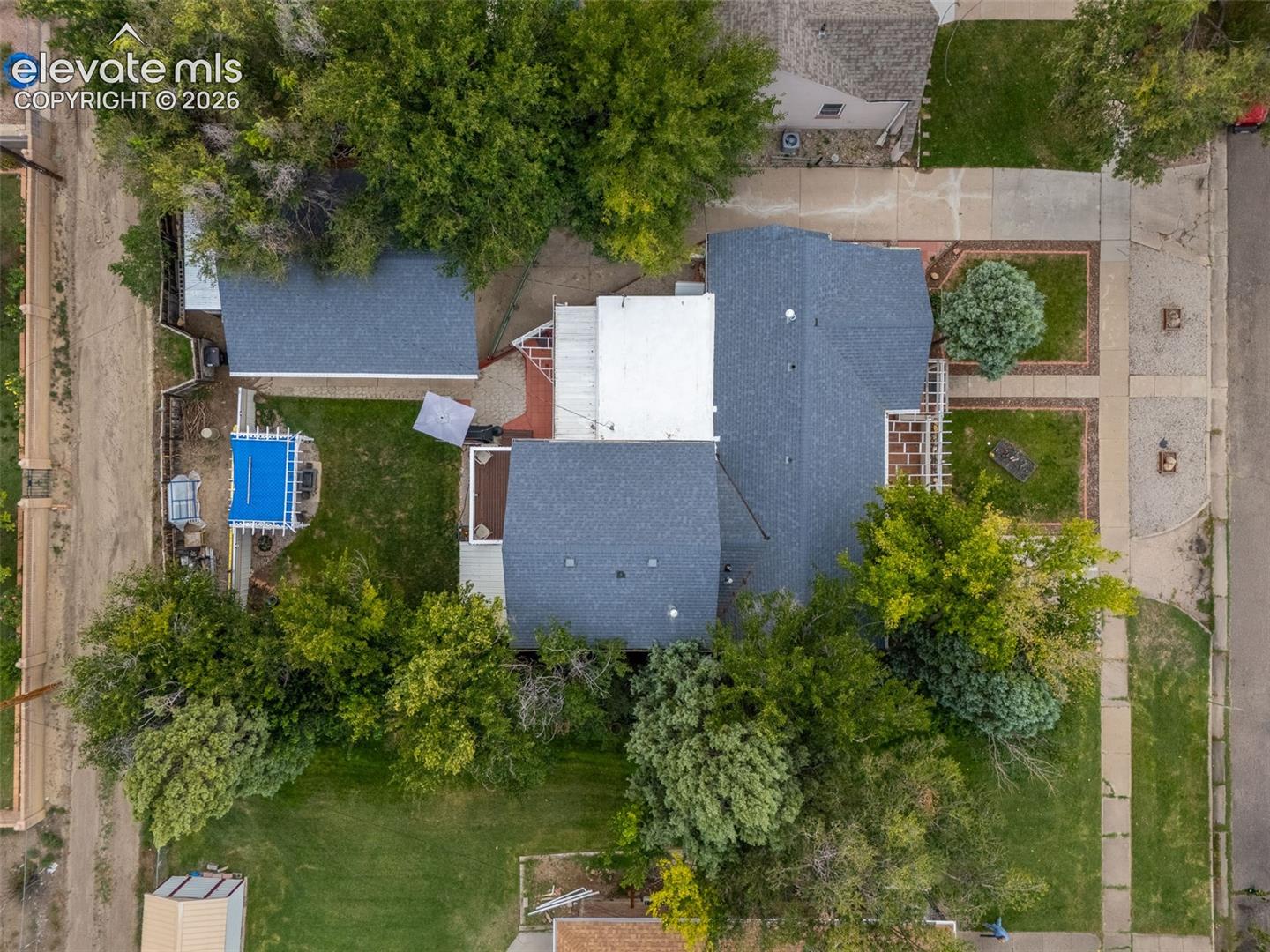 Listing photo 42 for 2910 8th Avenue