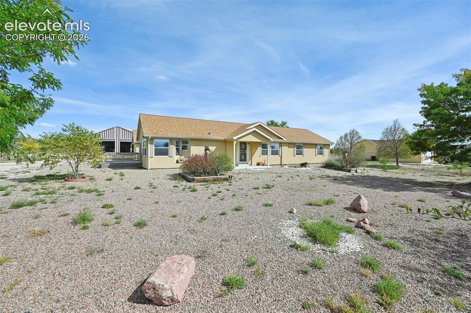 Listing photo 3 for 1244 N Picketwire Lane