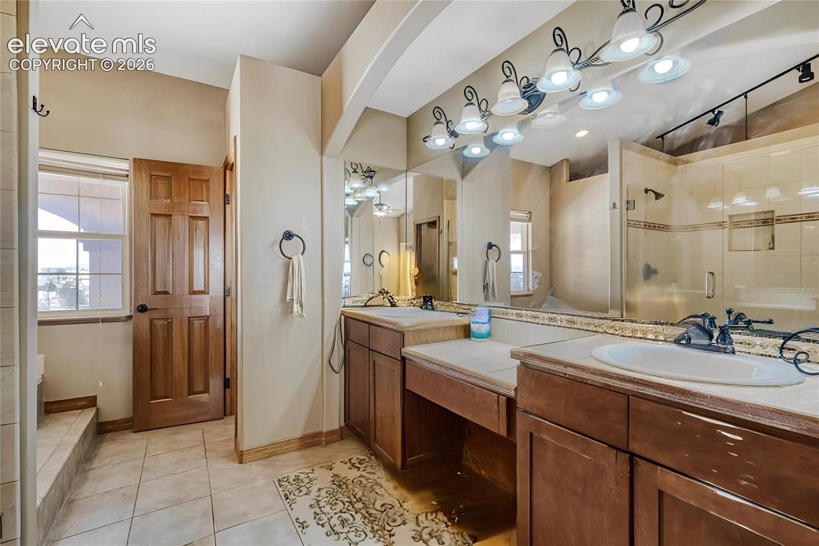 Listing photo 17 for 11303 Mount Gateway Drive