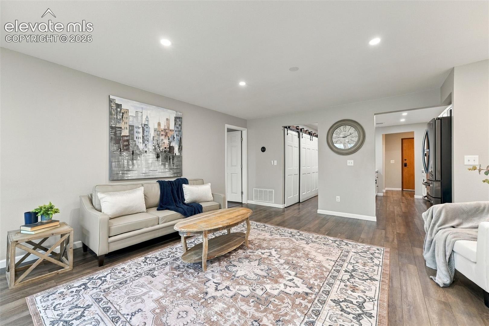 Listing photo 9 for 41 W Boulder Street
