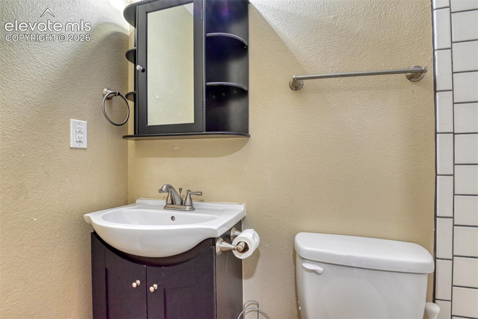 Listing photo 28 for 1810 Bonita Drive