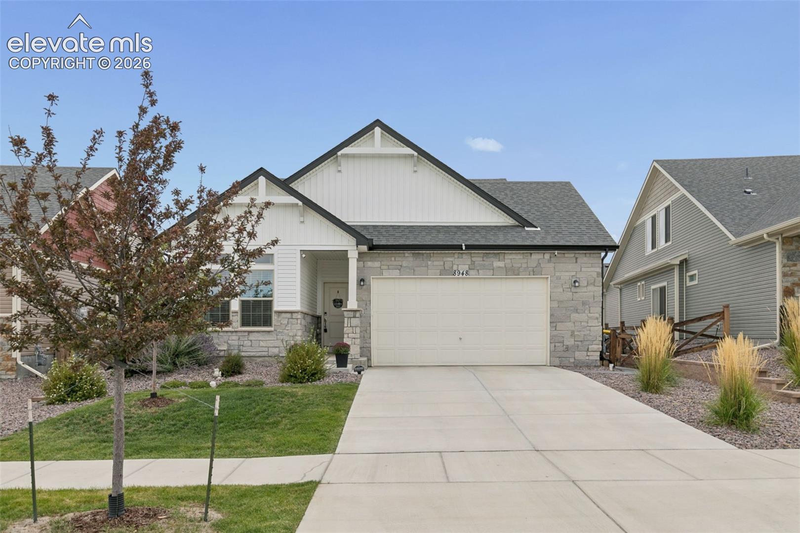 8948 Braemore Heights