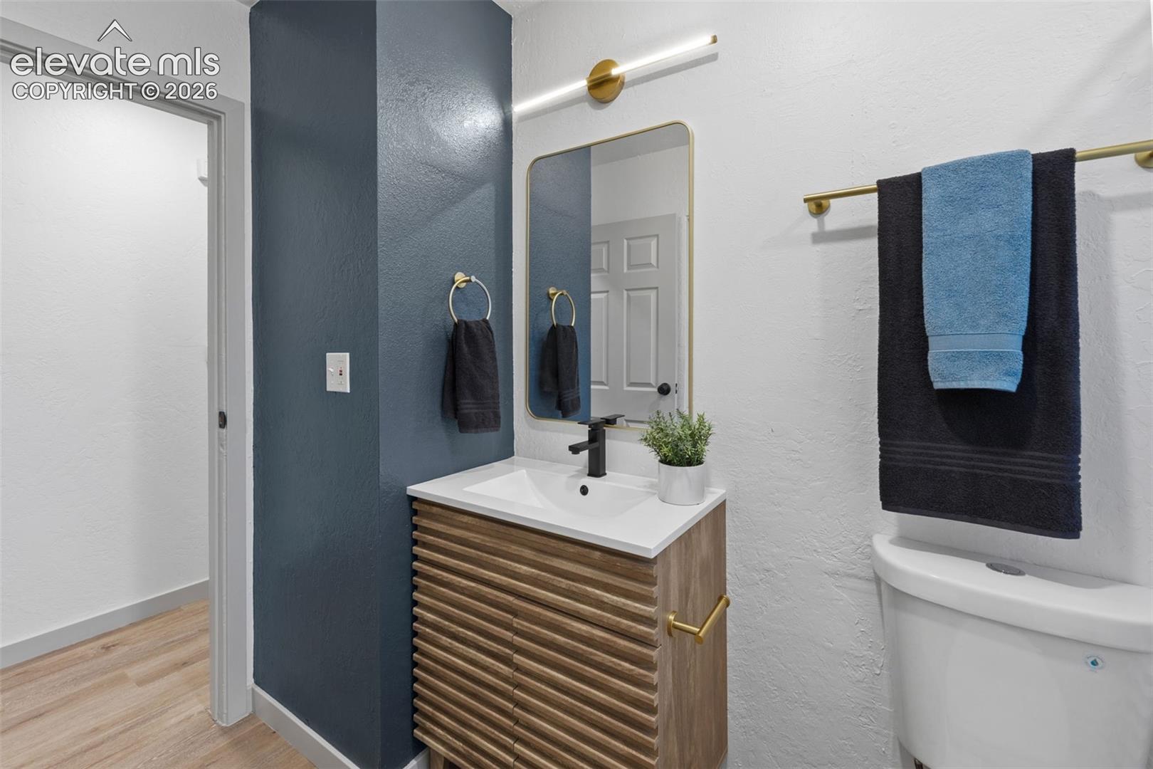 2540 Naples Drive, photo 18