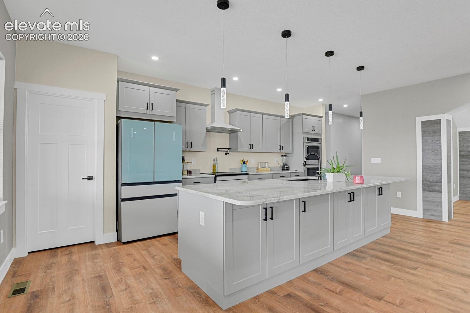 Listing photo 18 for 2015 N Ellicott Highway