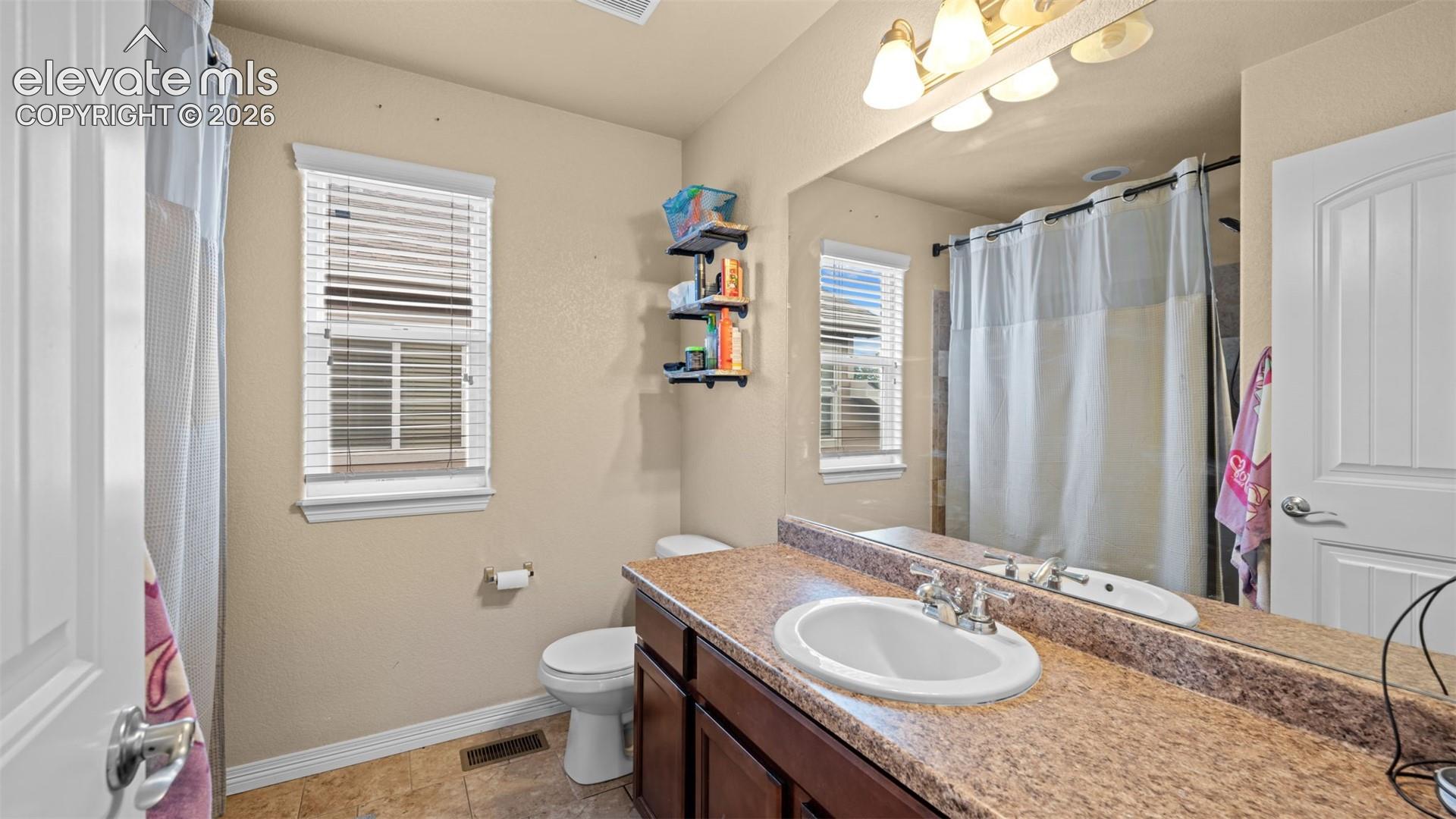 Listing photo 20 for 7822 Wythe Drive