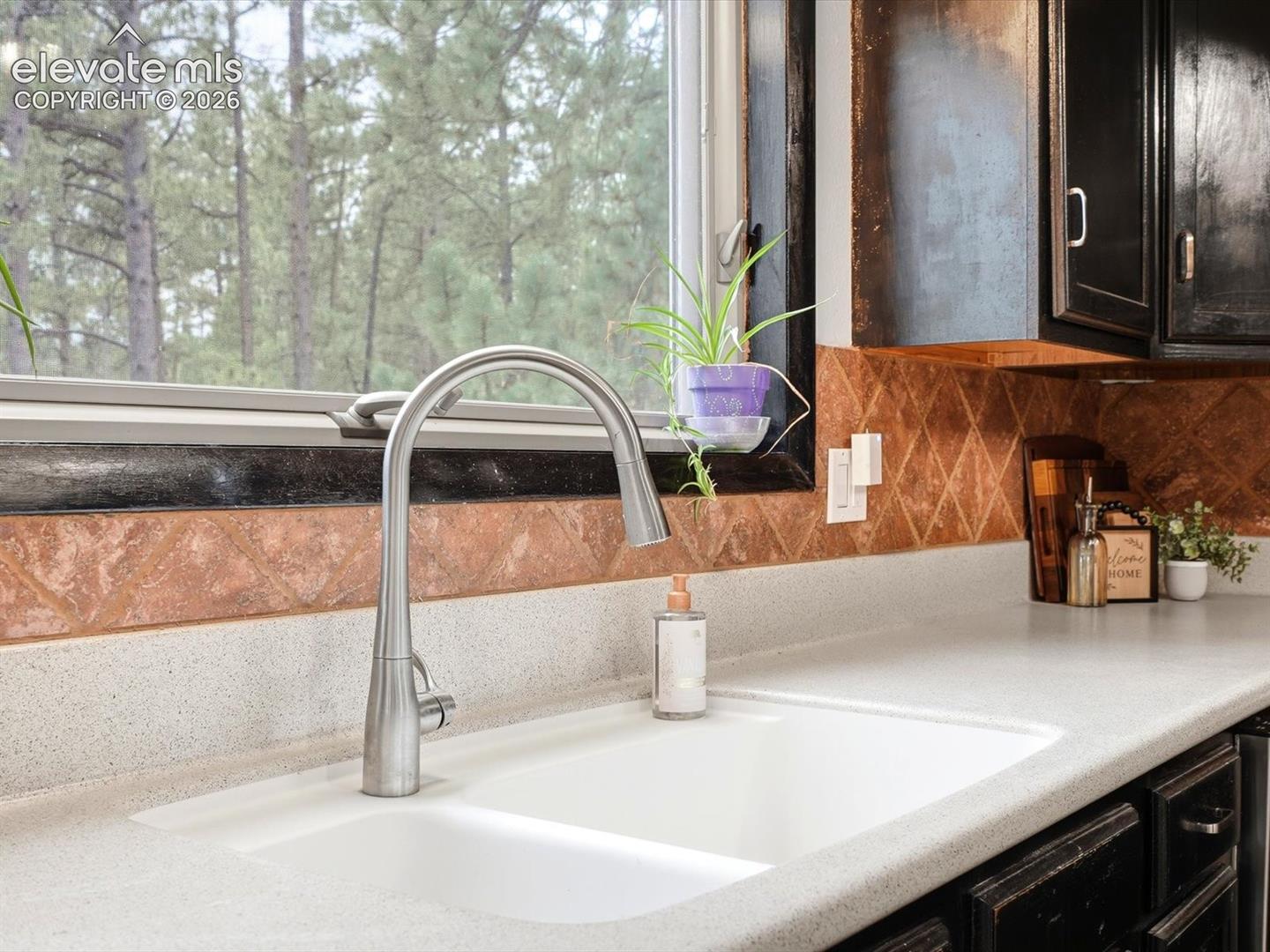 Listing photo 22 for 14635 Westcreek Road