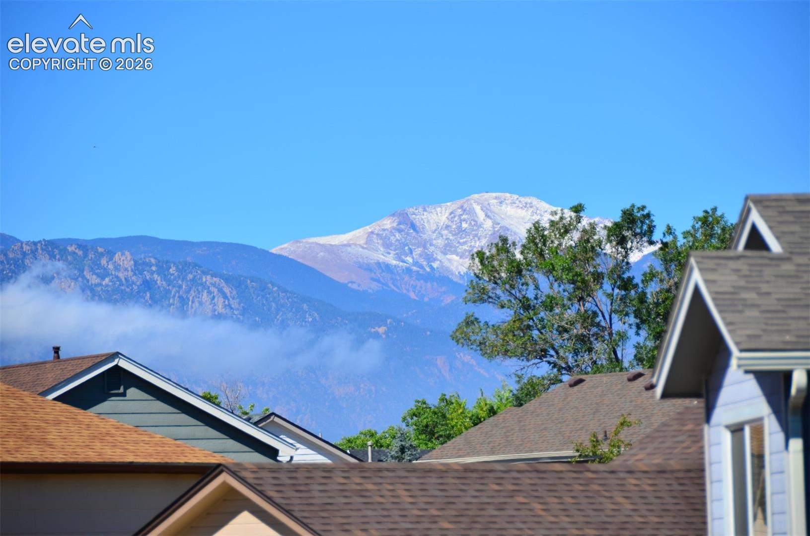 Listing photo 35 for 2040 Fairweather Way