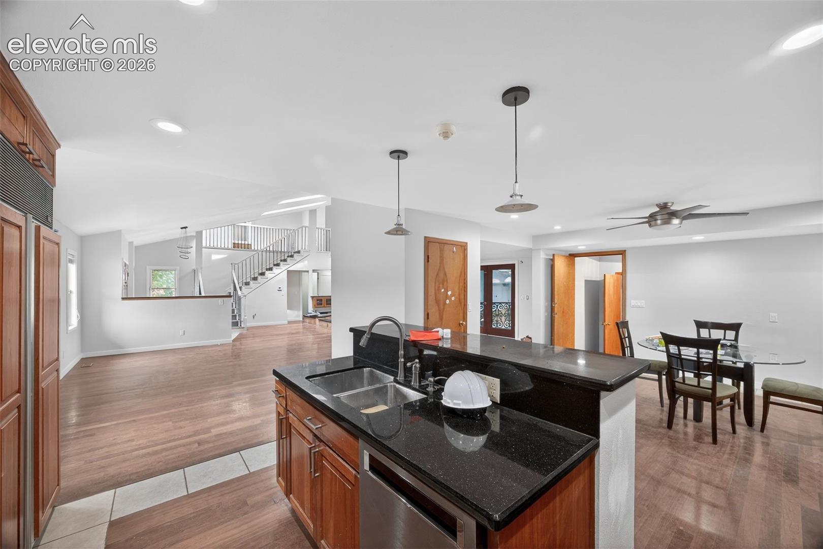 Listing photo 3 for 4180 S Monaco Parkway