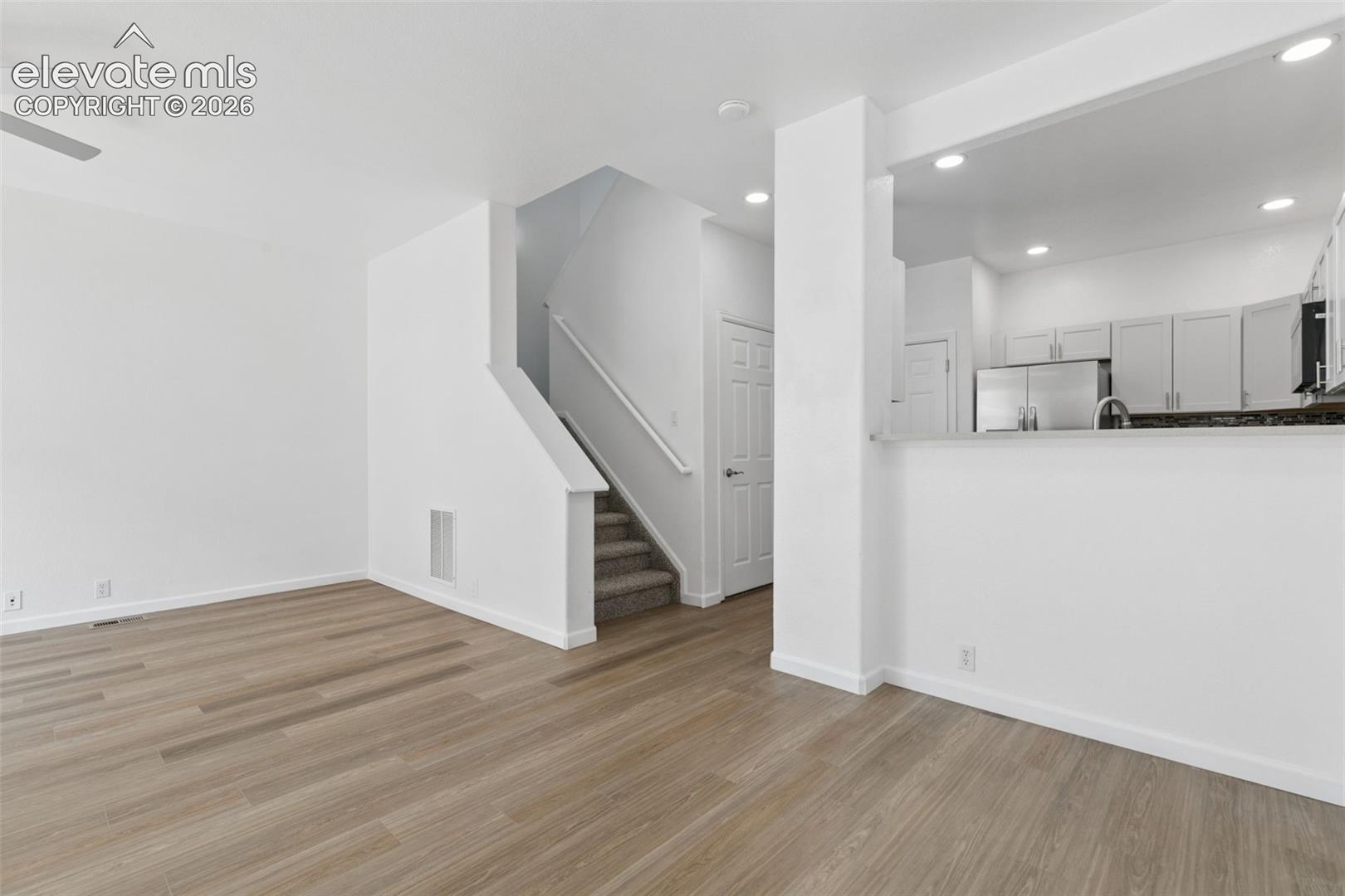 6218 Escalade Point, photo 7