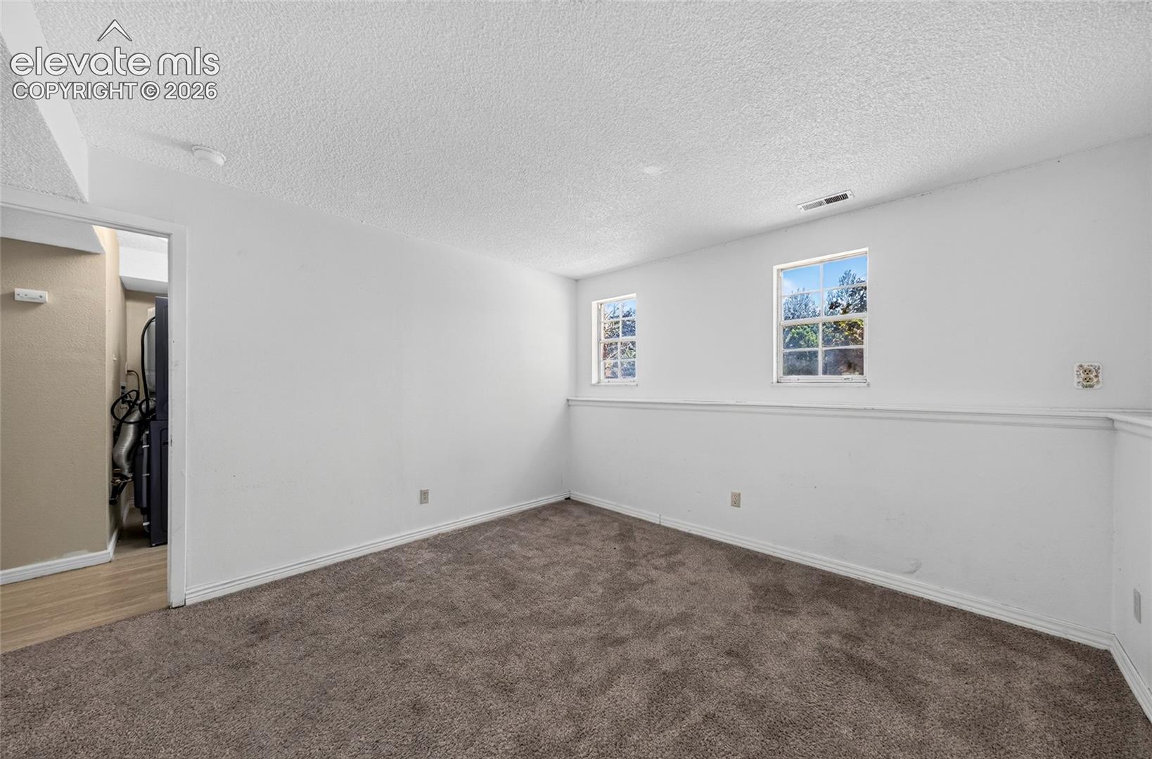 Listing photo 30 for 2236 Vintage Drive