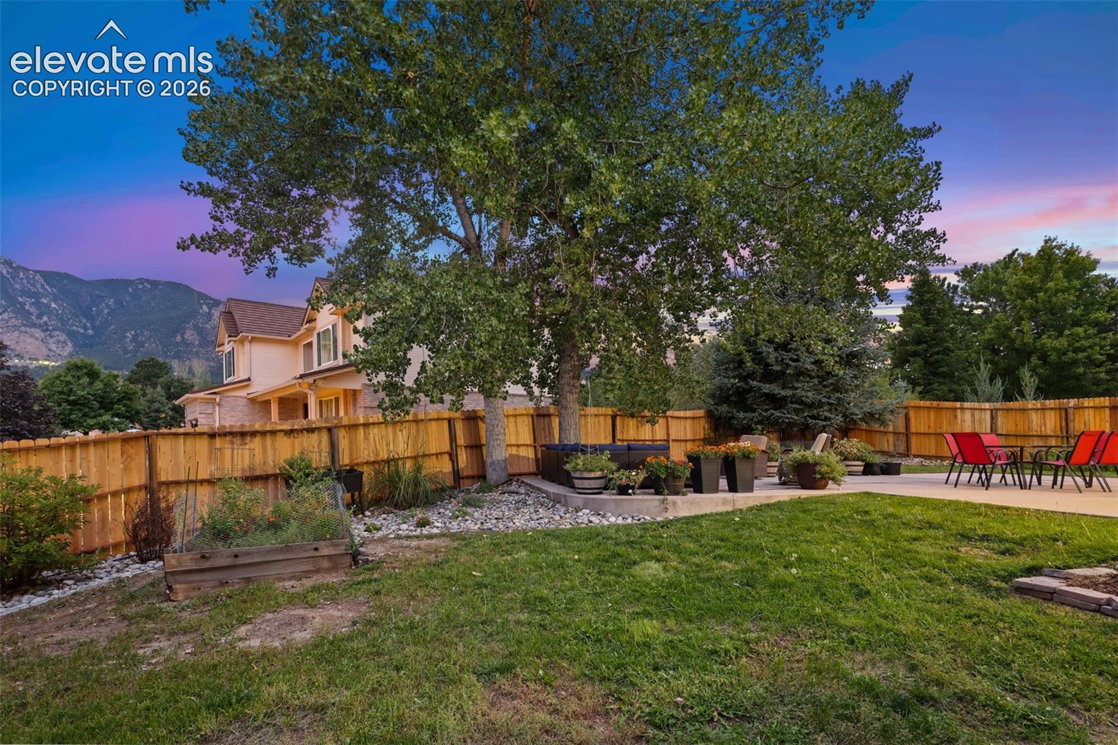 5424 Campglen Drive, photo 46