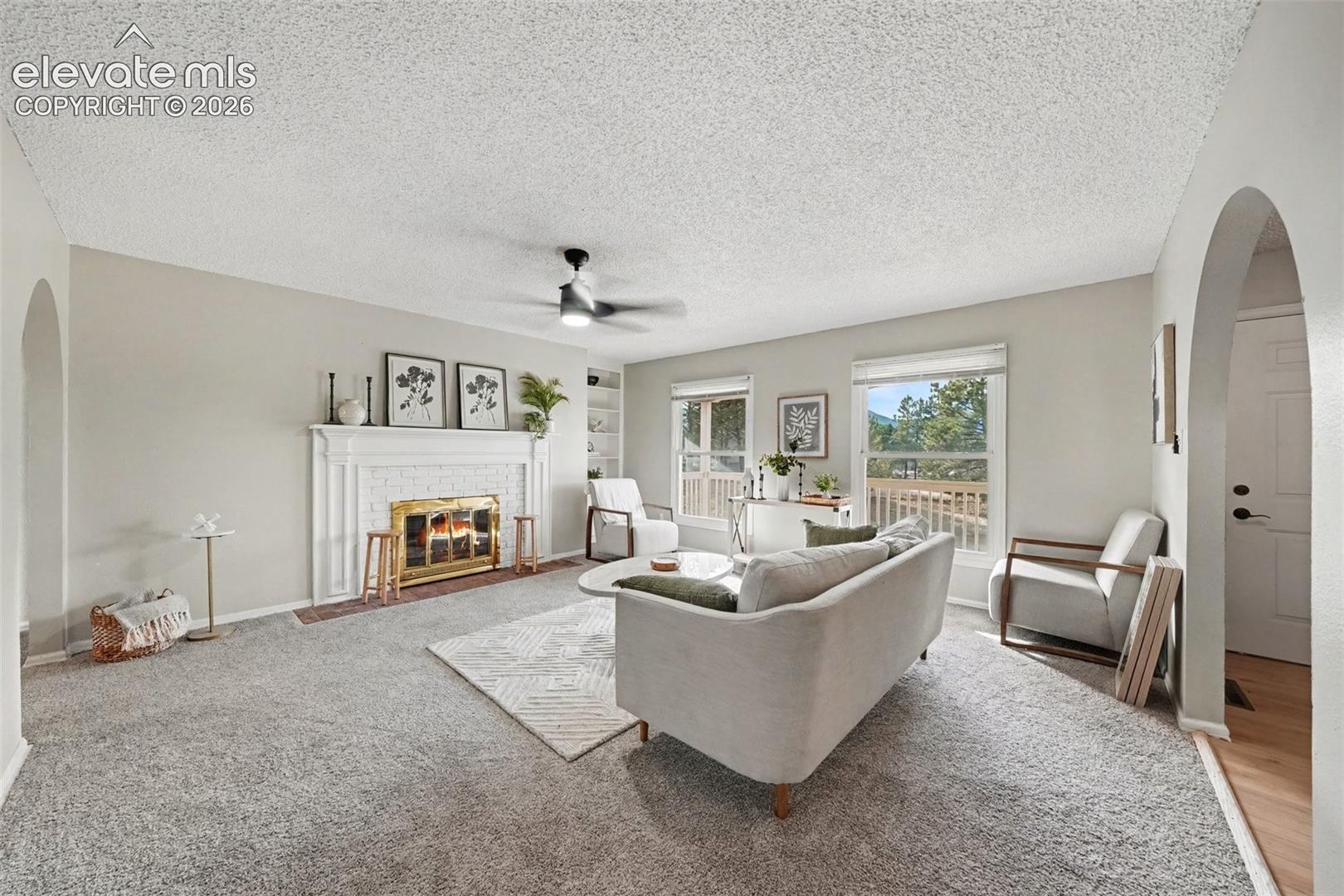 Listing photo 4 for 1275 Berglind Road